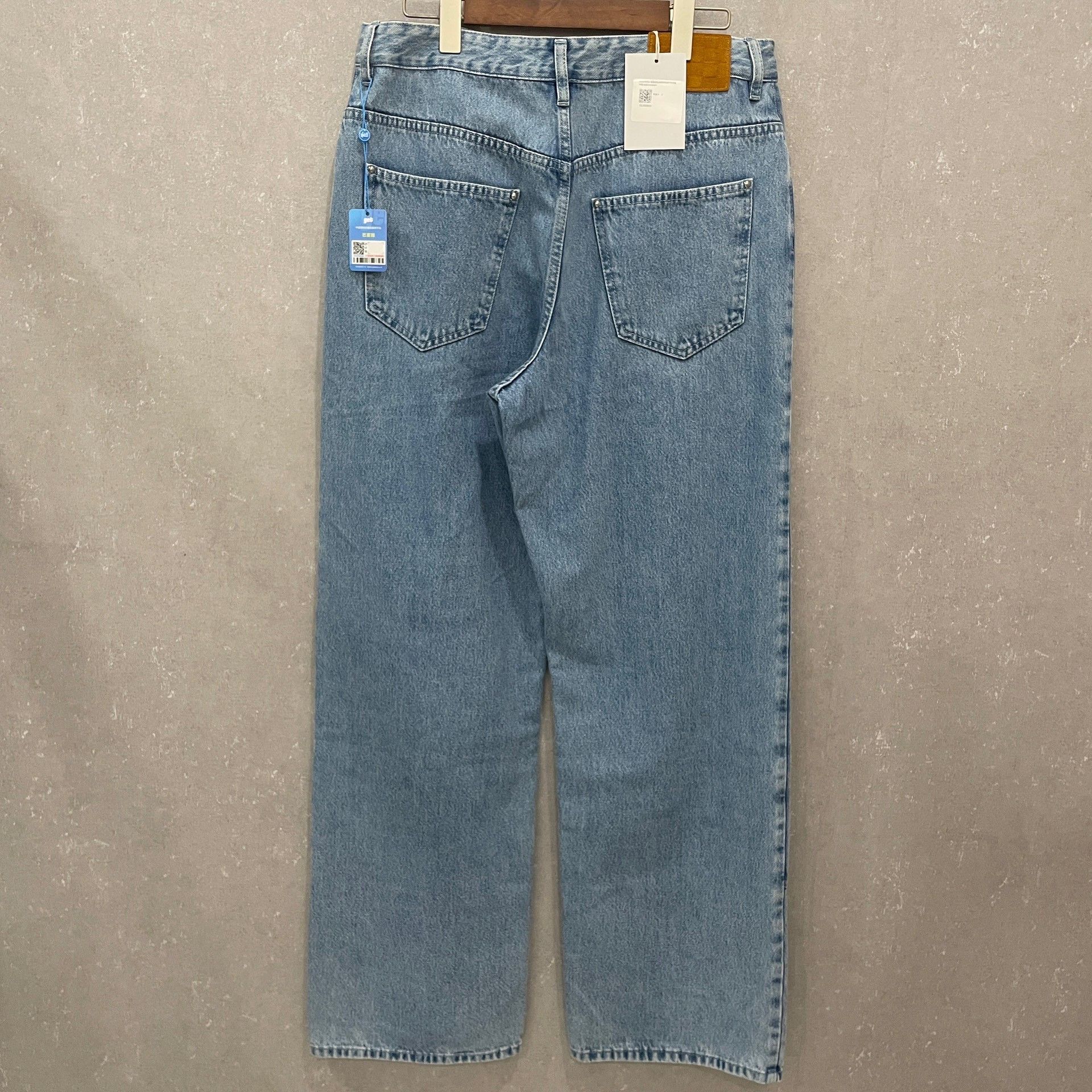 Louis Vuitton Louis Vuitton Monogram Distressed Denim Jeans 31 Size US 31 - 4 Thumbnail
