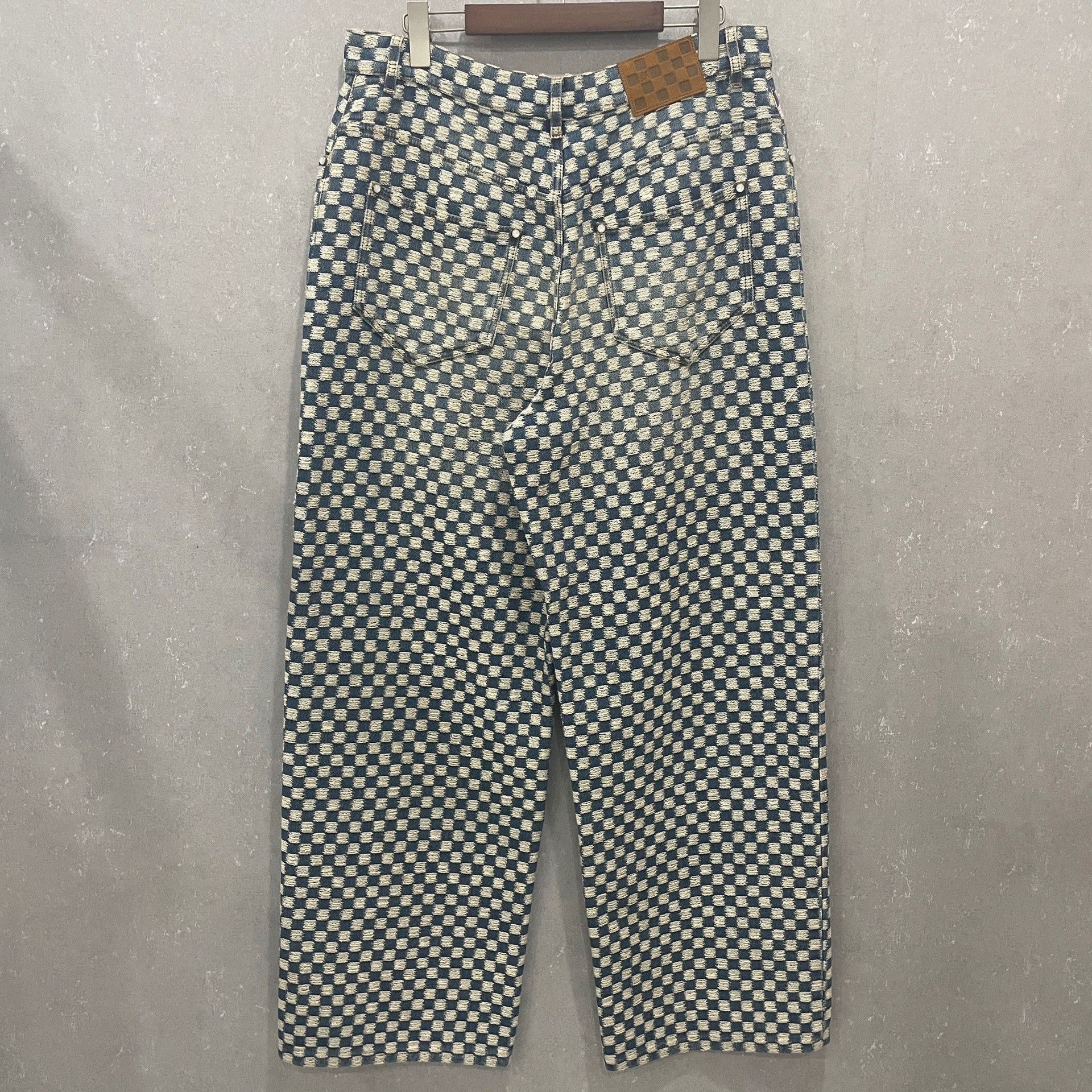 Louis Vuitton Louis Vuitton x Nigo Damier Checkered Pants 33 Size US 33 - 3 Thumbnail