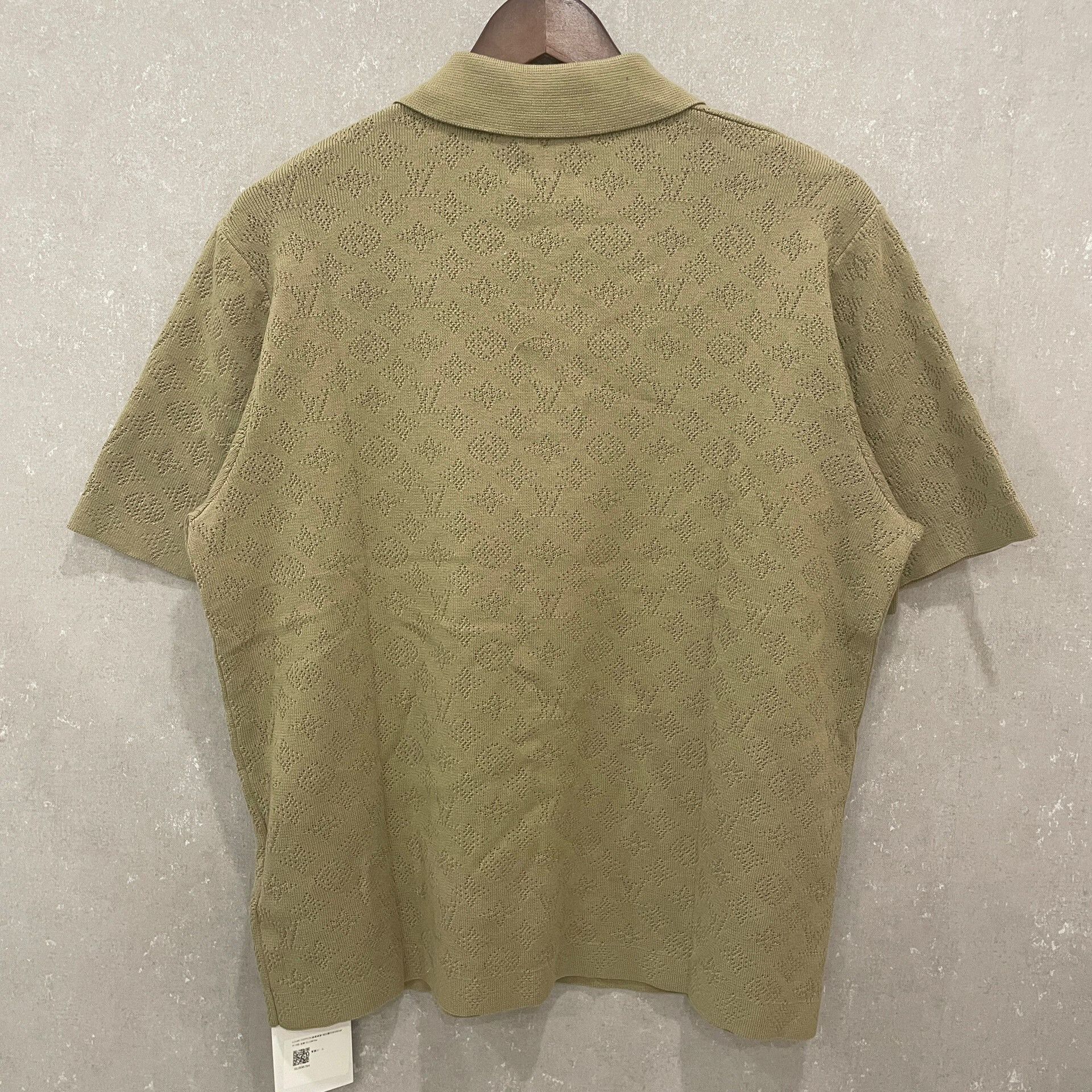 Louis Vuitton Louis Vuitton Monogram Perforated Knit Polo S Size US S / EU 44-46 / 1 - 4 Thumbnail