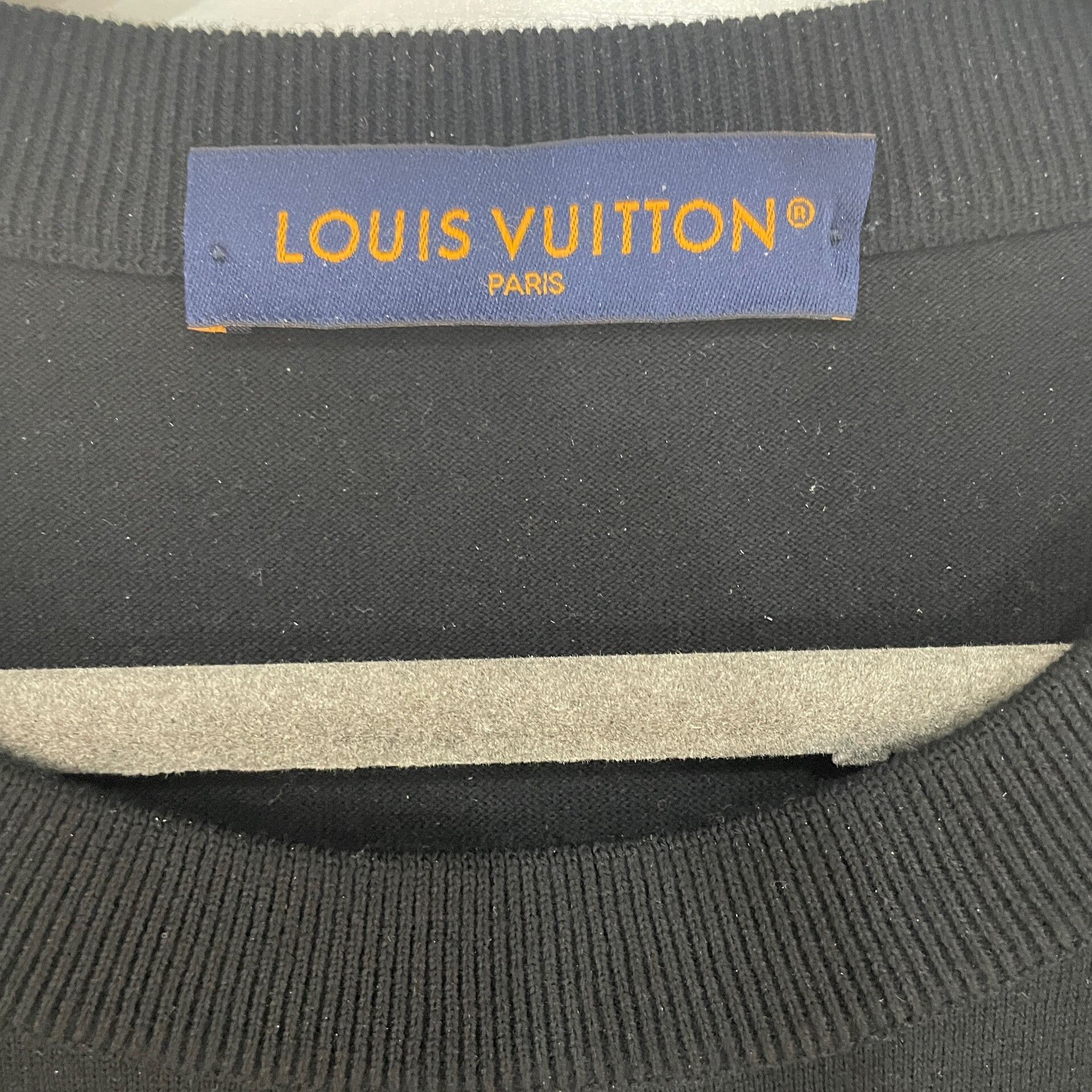 Louis Vuitton Louis Vuitton Logo Cuff Knit T-Shirt L Size US L / EU 52-54 / 3 - 4 Thumbnail