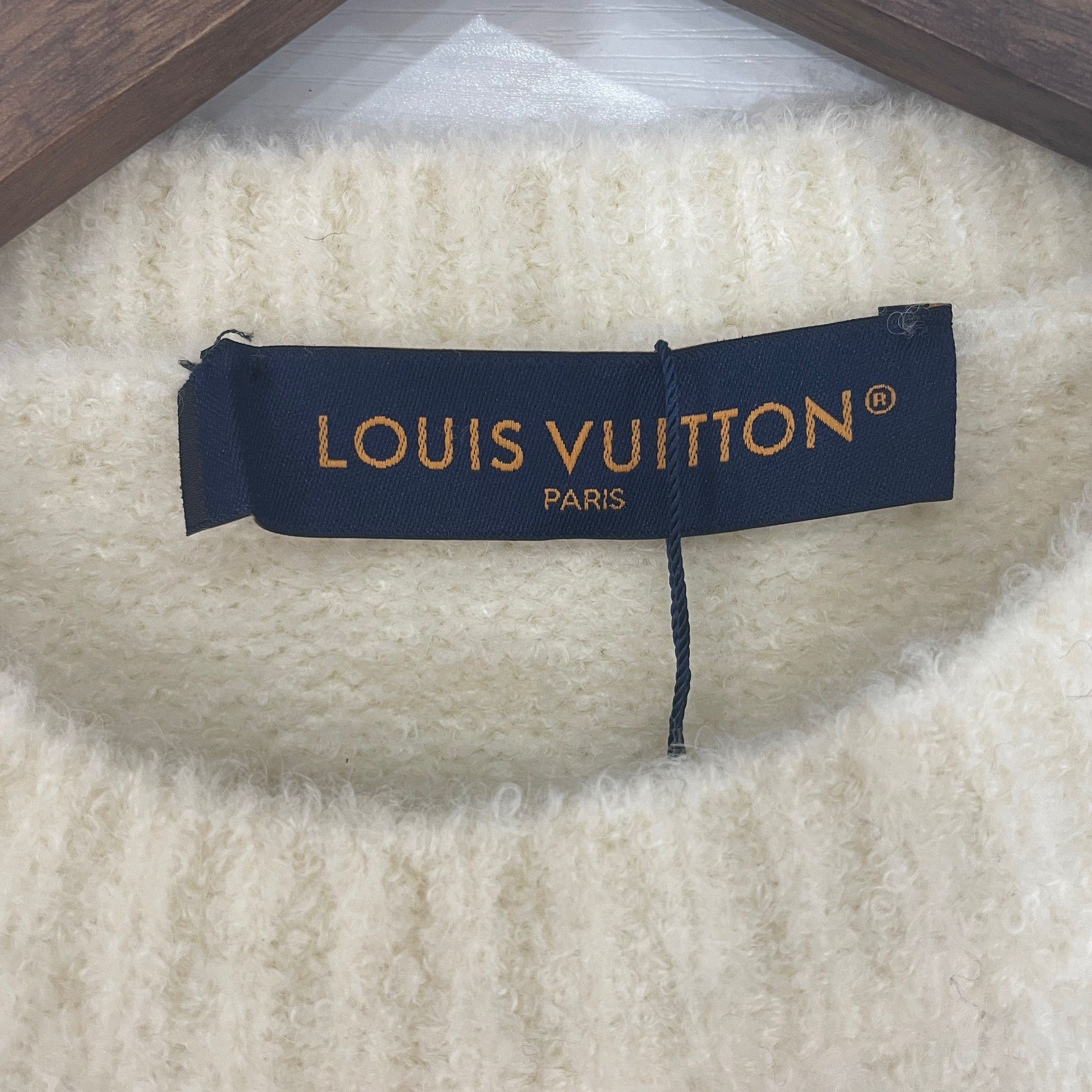 Louis Vuitton Louis Vuitton LV Intarsia Wool Sweater Size S Size US S / EU 44-46 / 1 - 5 Thumbnail