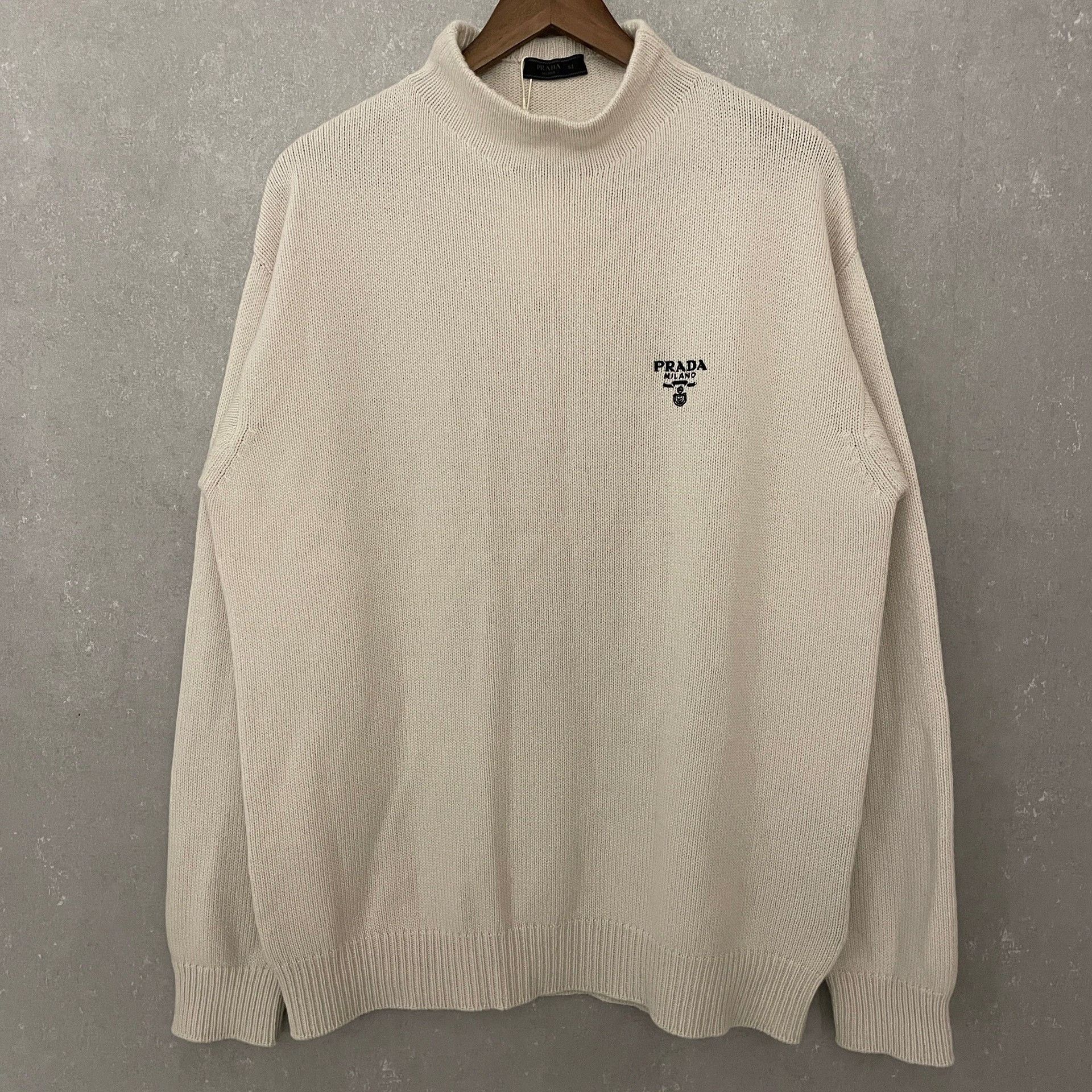 Prada Prada Embroidered Logo Knit Sweater Size 52 Size US L / EU 52-54 / 3 - 2 Thumbnail