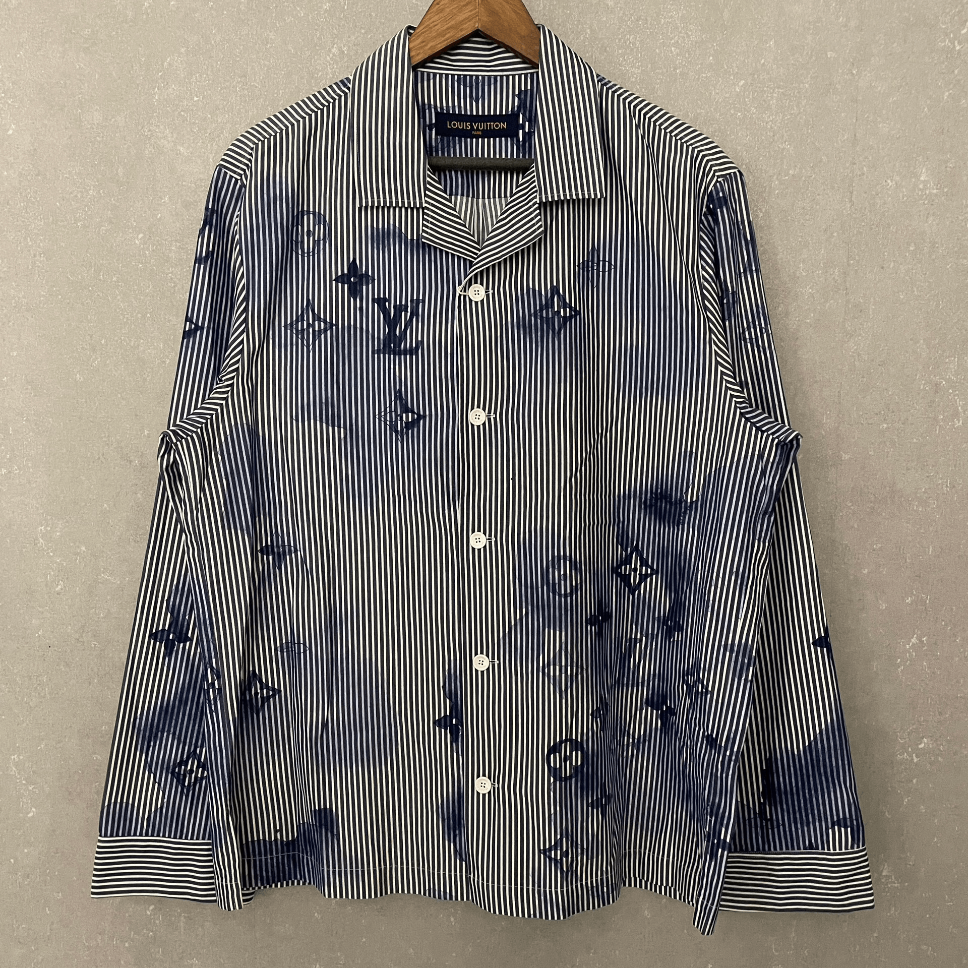 Louis Vuitton Louis Vuitton Monogram Ink Print Striped Shirt M Size US M / EU 48-50 / 2 - 2 Thumbnail