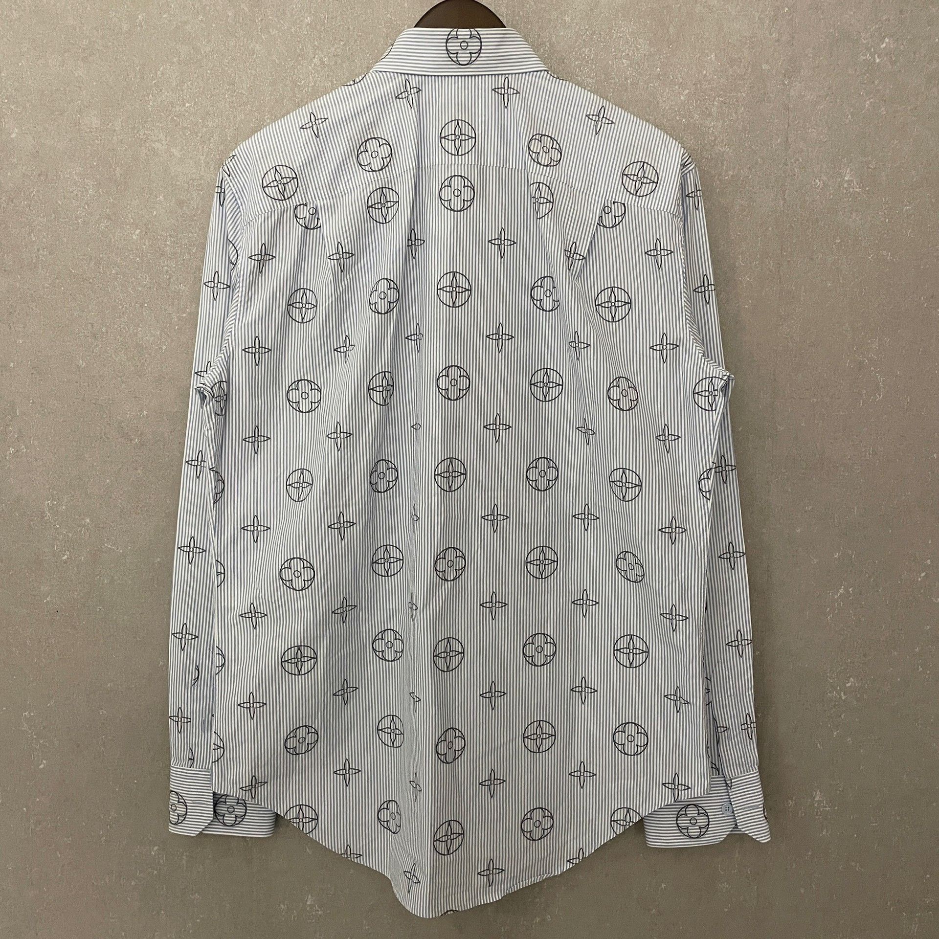 Louis Vuitton Louis Vuitton Monogram Striped Shirt M Size US M / EU 48-50 / 2 - 3 Thumbnail