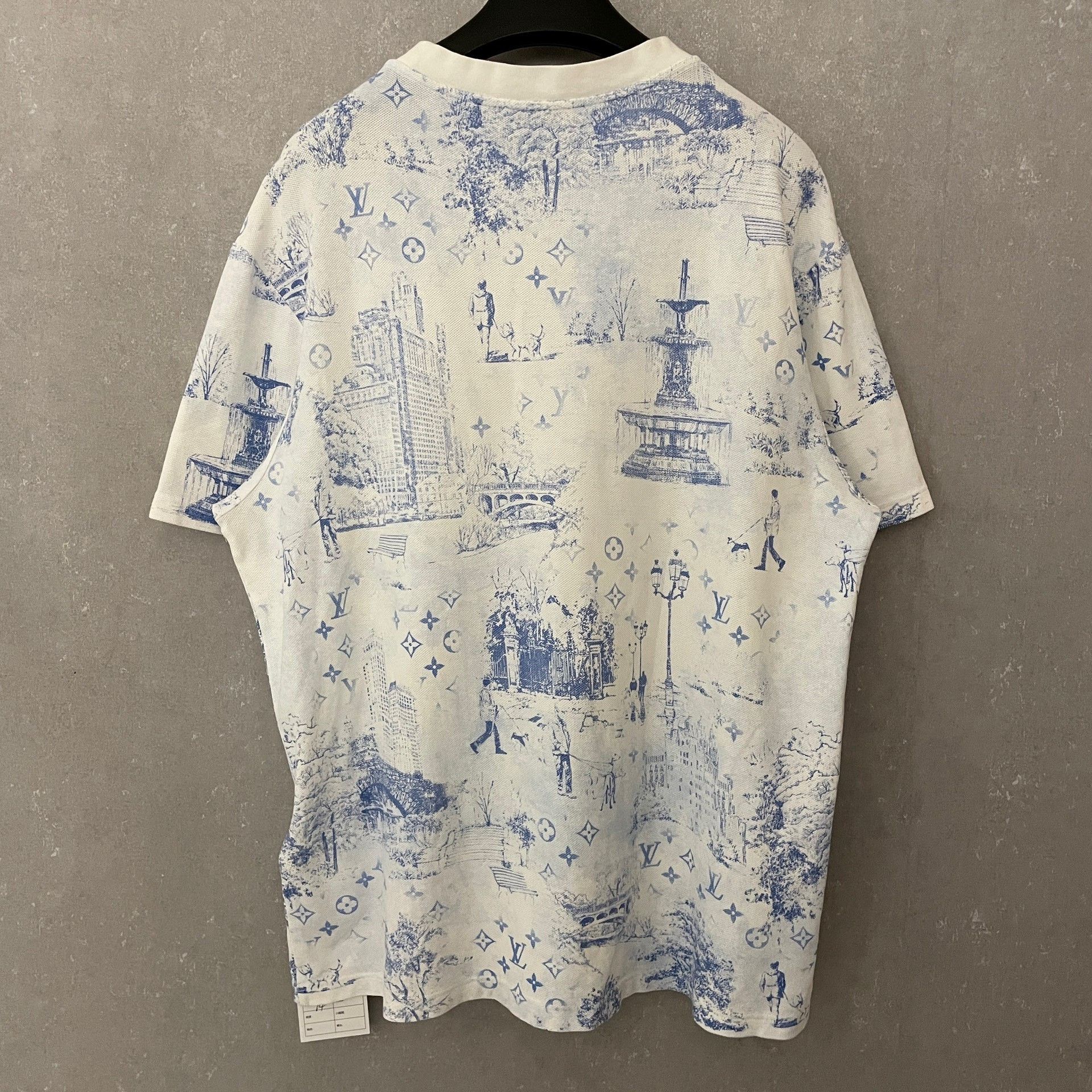 Louis Vuitton Louis Vuitton Monogram City Landscape T-Shirt 4XL Size US XXL / EU 58 / 5 - 3 Thumbnail