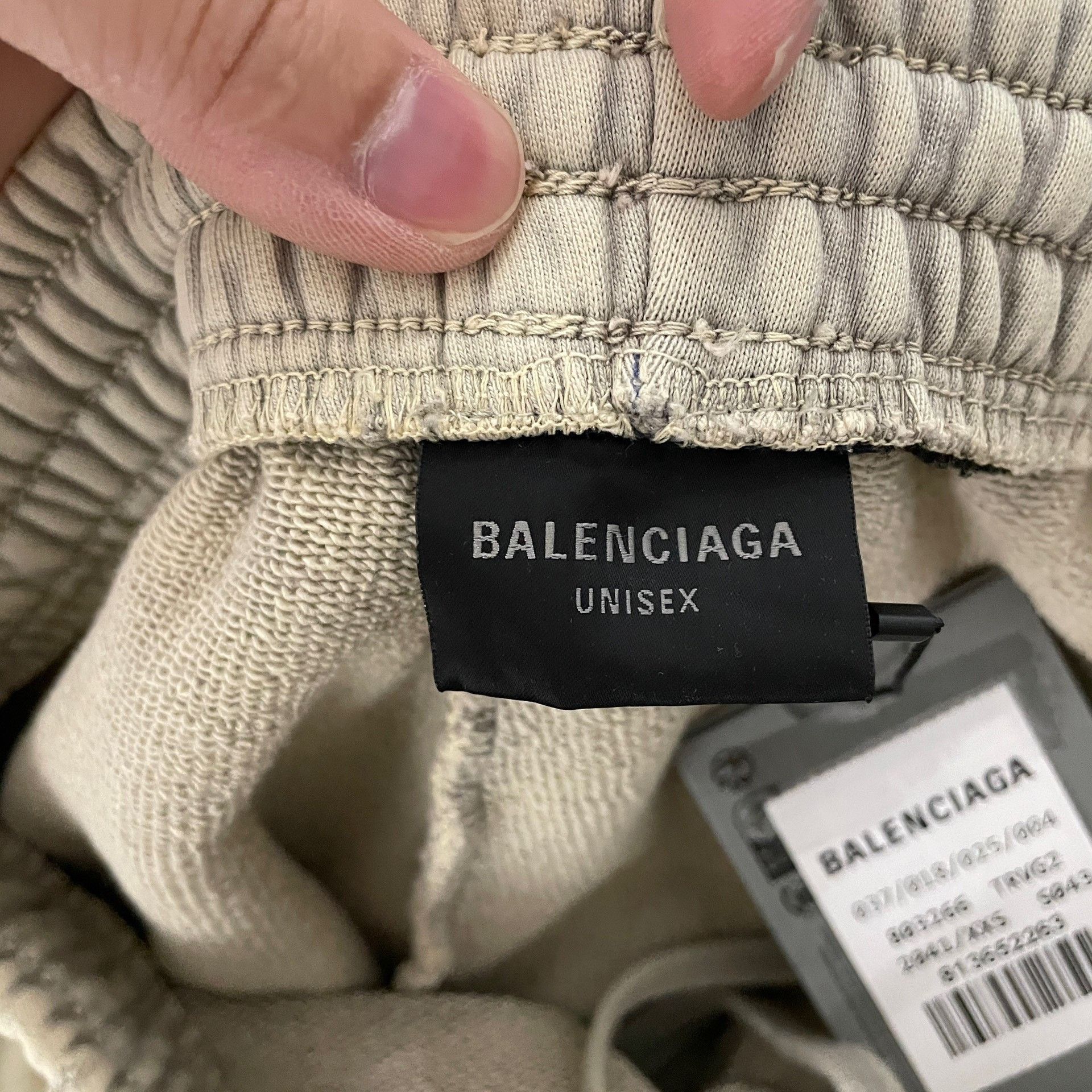 Balenciaga Balenciaga Dragon Totem Sweatpants XXS Size US 26 / EU 42 - 4 Thumbnail