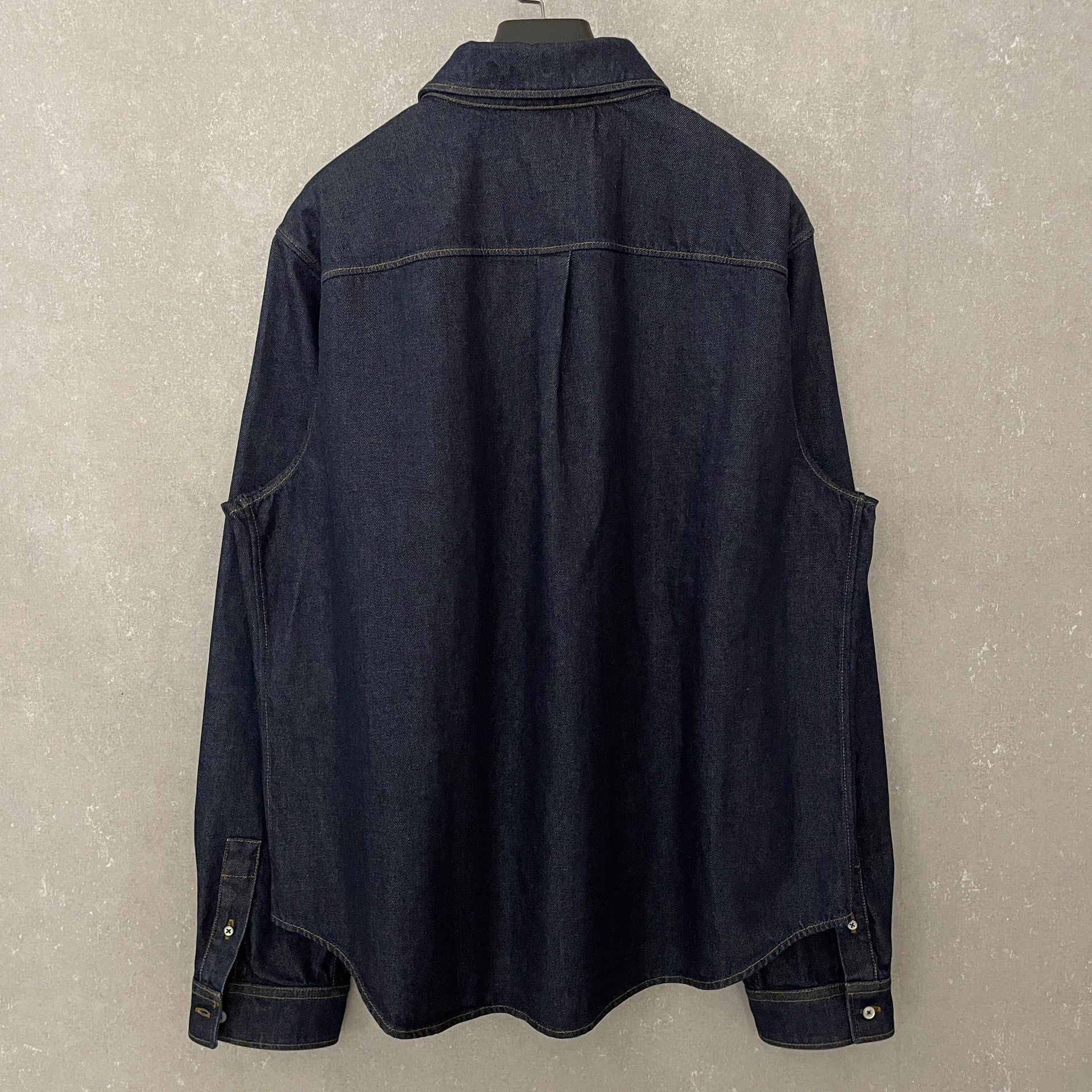 Louis Vuitton Louis Vuitton Logo Embroidered Denim Shirt US XXL Size US XXL / EU 58 / 5 - 3 Thumbnail