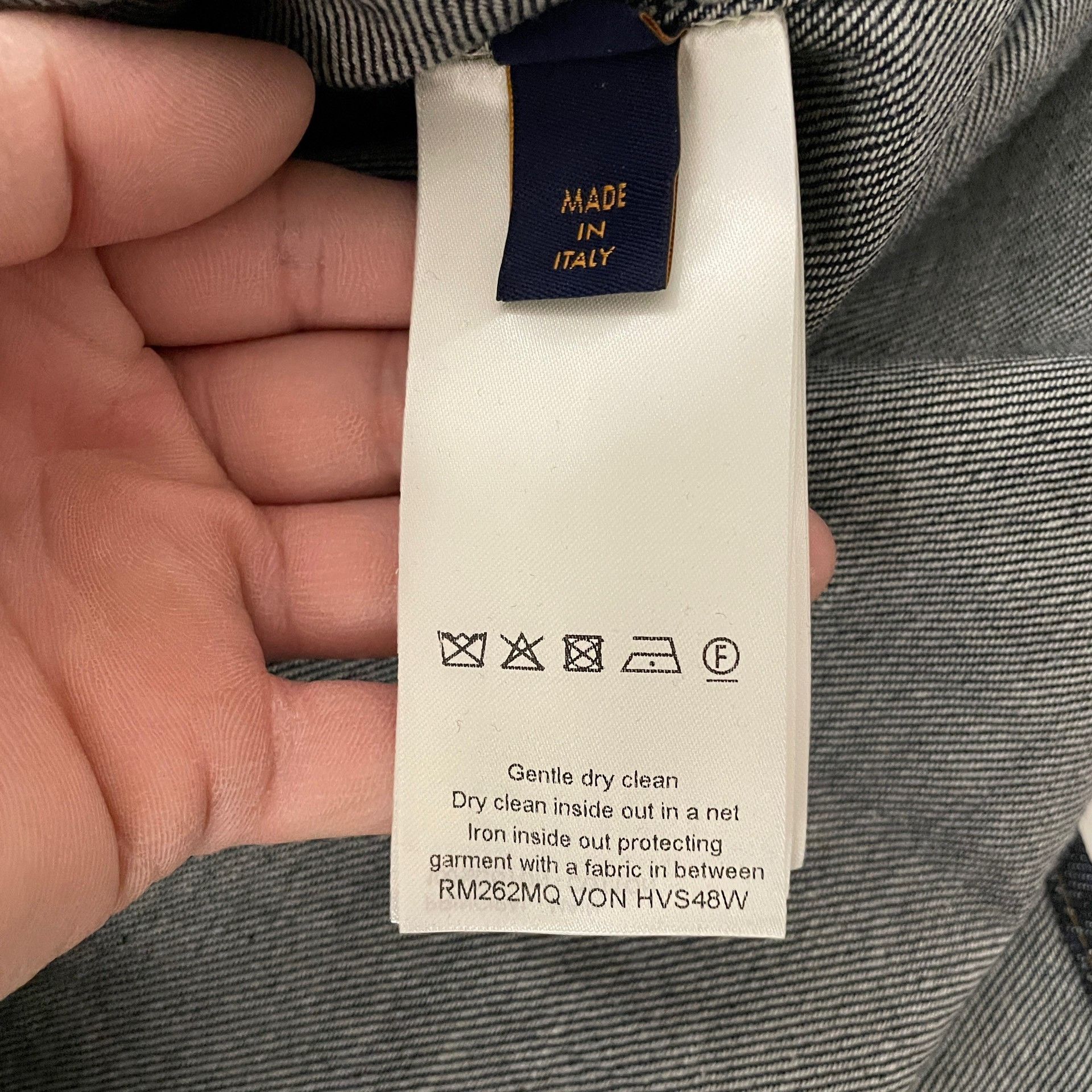 Louis Vuitton Louis Vuitton Logo Embroidered Denim Shirt US XXL Size US XXL / EU 58 / 5 - 5 Thumbnail