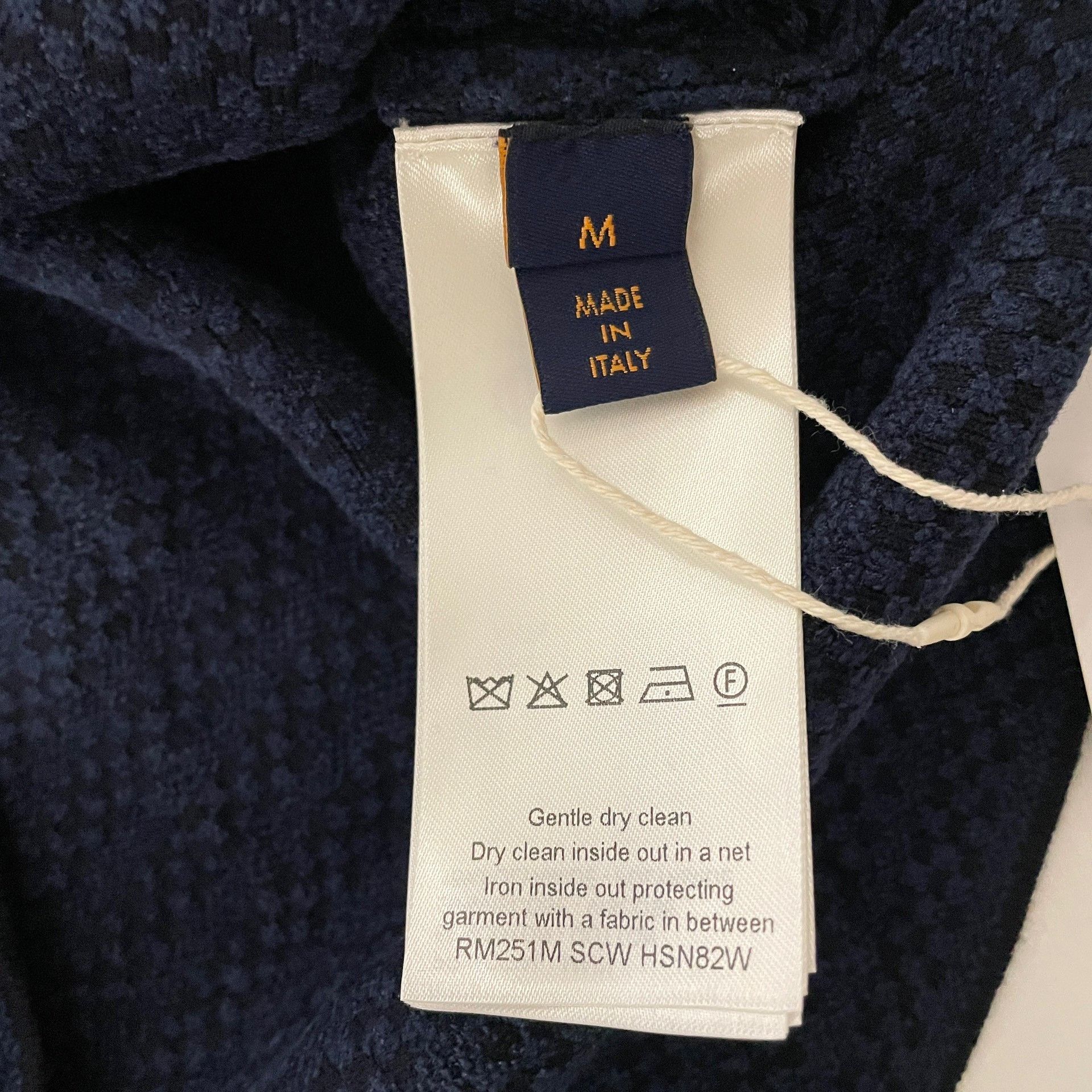 Louis Vuitton Louis Vuitton Monogram Flocked T-Shirt M Size US M / EU 48-50 / 2 - 5 Thumbnail