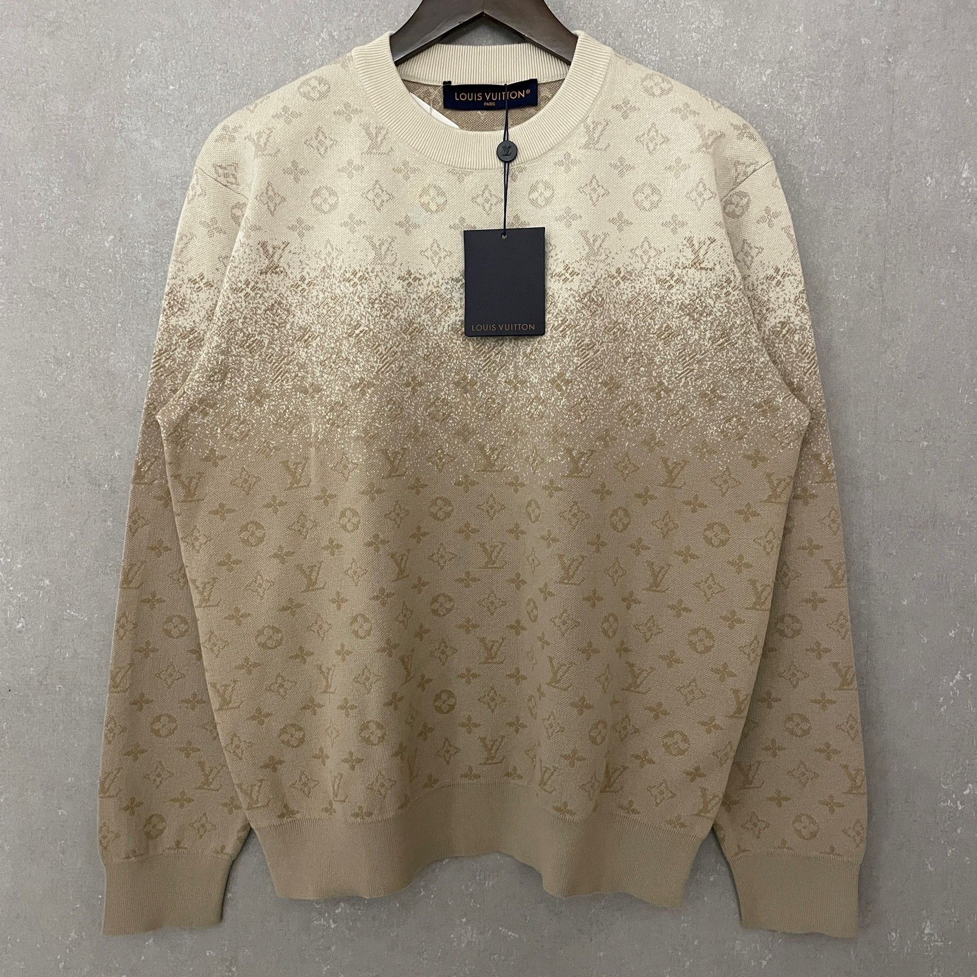Louis Vuitton Louis Vuitton Monogram Gradient Knit Sweater Size S Size US S / EU 44-46 / 1 - 2 Thumbnail