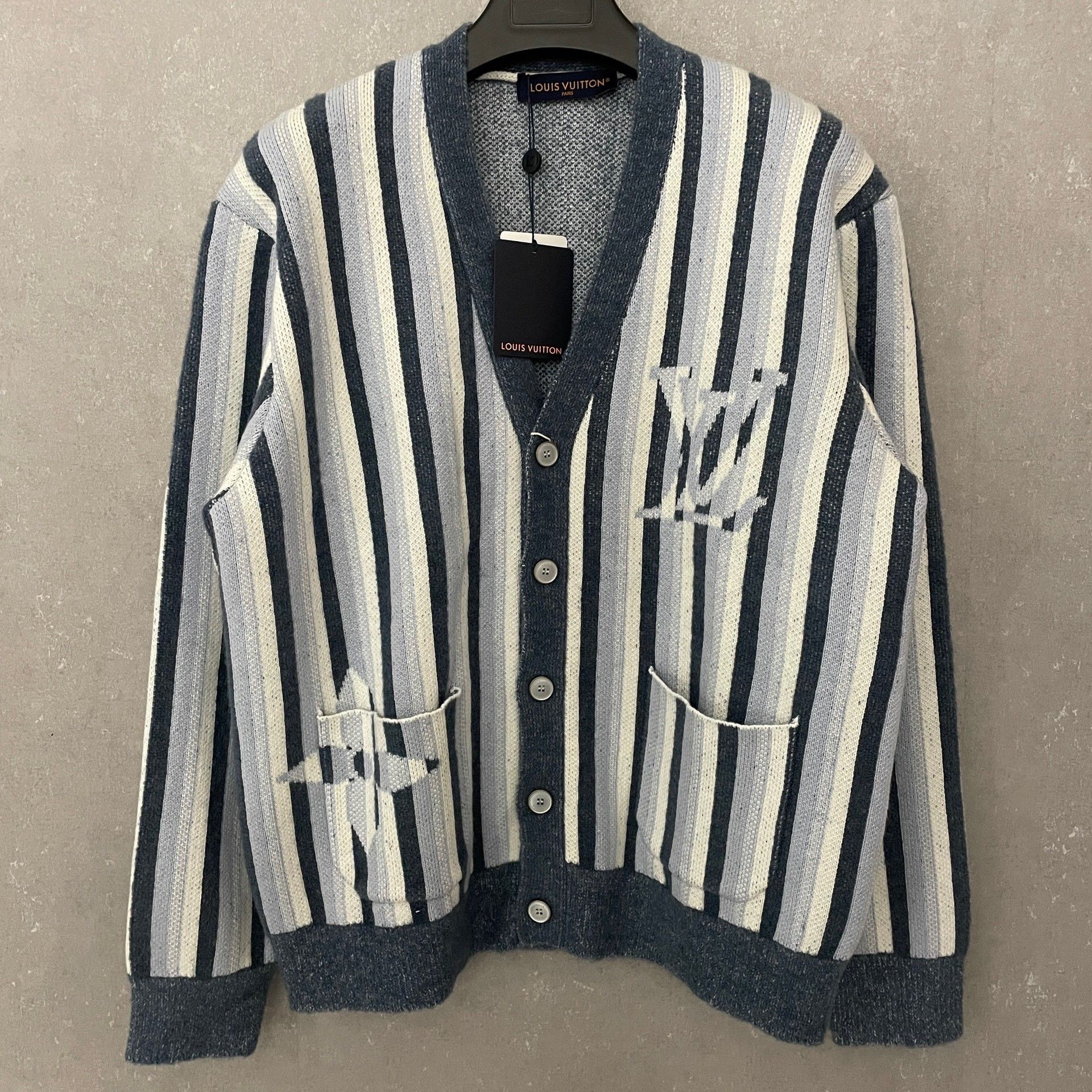 Louis Vuitton Louis Vuitton Striped Monogram Flower Cardigan Size M Size US M / EU 48-50 / 2 - 2 Thumbnail