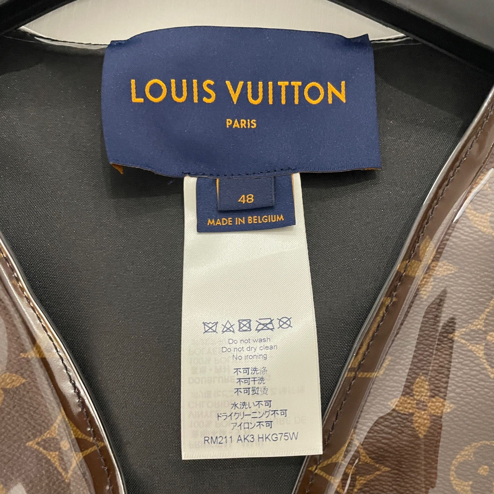 Louis Vuitton Louis Vuitton Monogram Inflatable Gilet Vest Size 48 Size US M / EU 48-50 / 2 - 4 Thumbnail