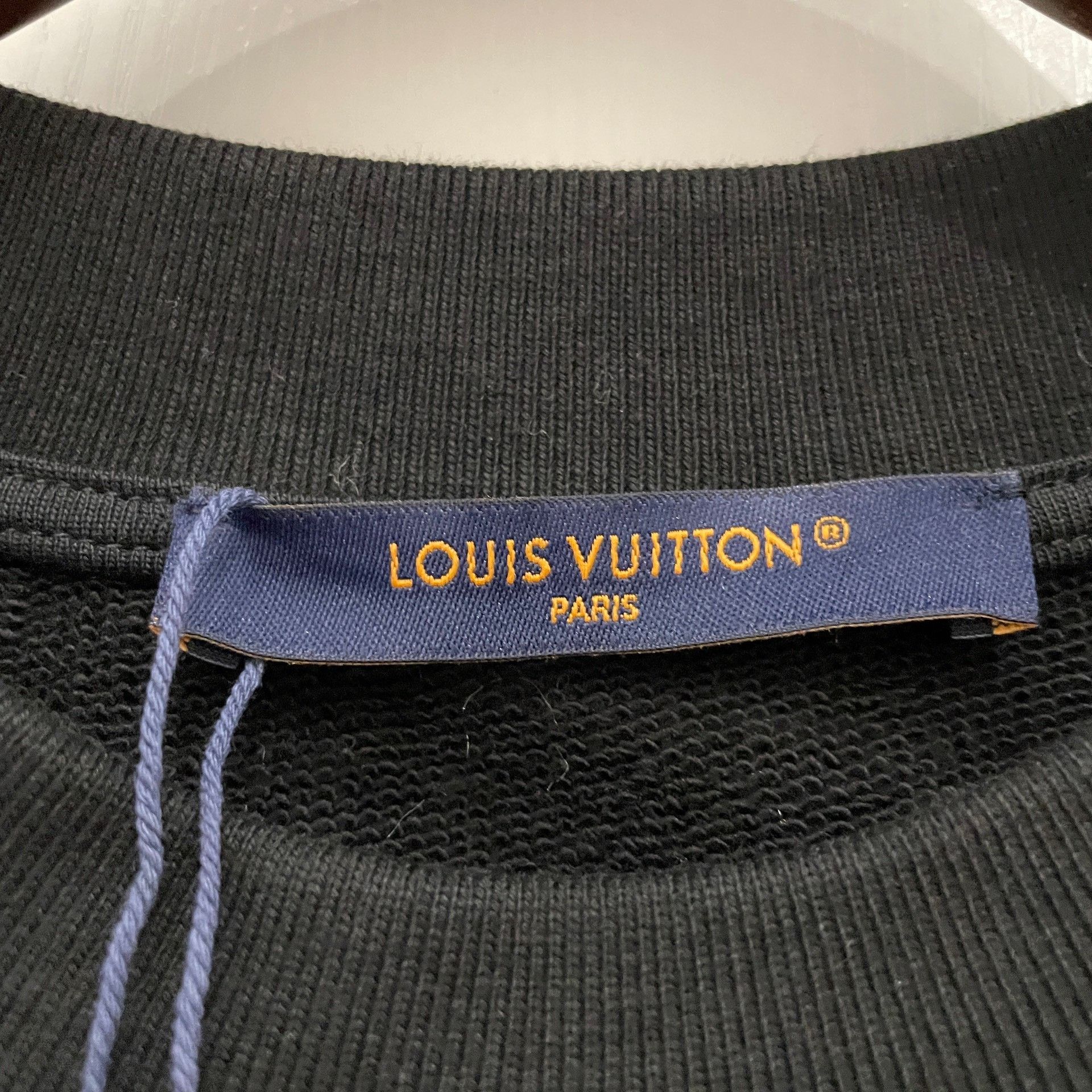 Louis Vuitton Louis Vuitton Beaded Logo Sweatshirt S Size US S / EU 44-46 / 1 - 4 Thumbnail