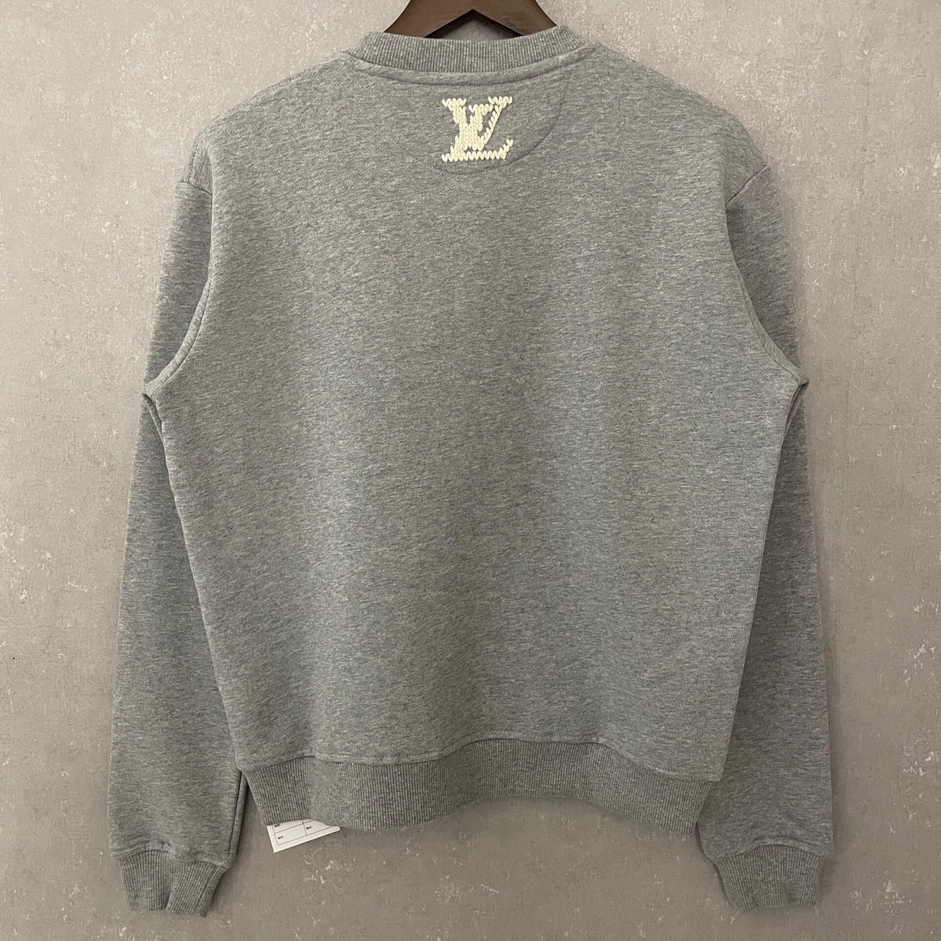 Louis Vuitton Louis Vuitton Embroidered Cotton Sweatshirt Size S Size US S / EU 44-46 / 1 - 3 Thumbnail