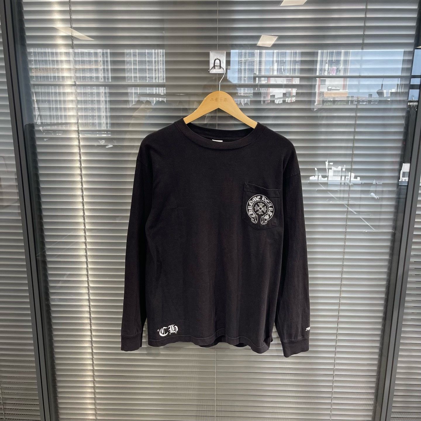 Chrome Hearts Chrome Hearts London Exclusive Long Sleeve T-Shirt Size M Size US M / EU 48-50 / 2 - 3 Thumbnail