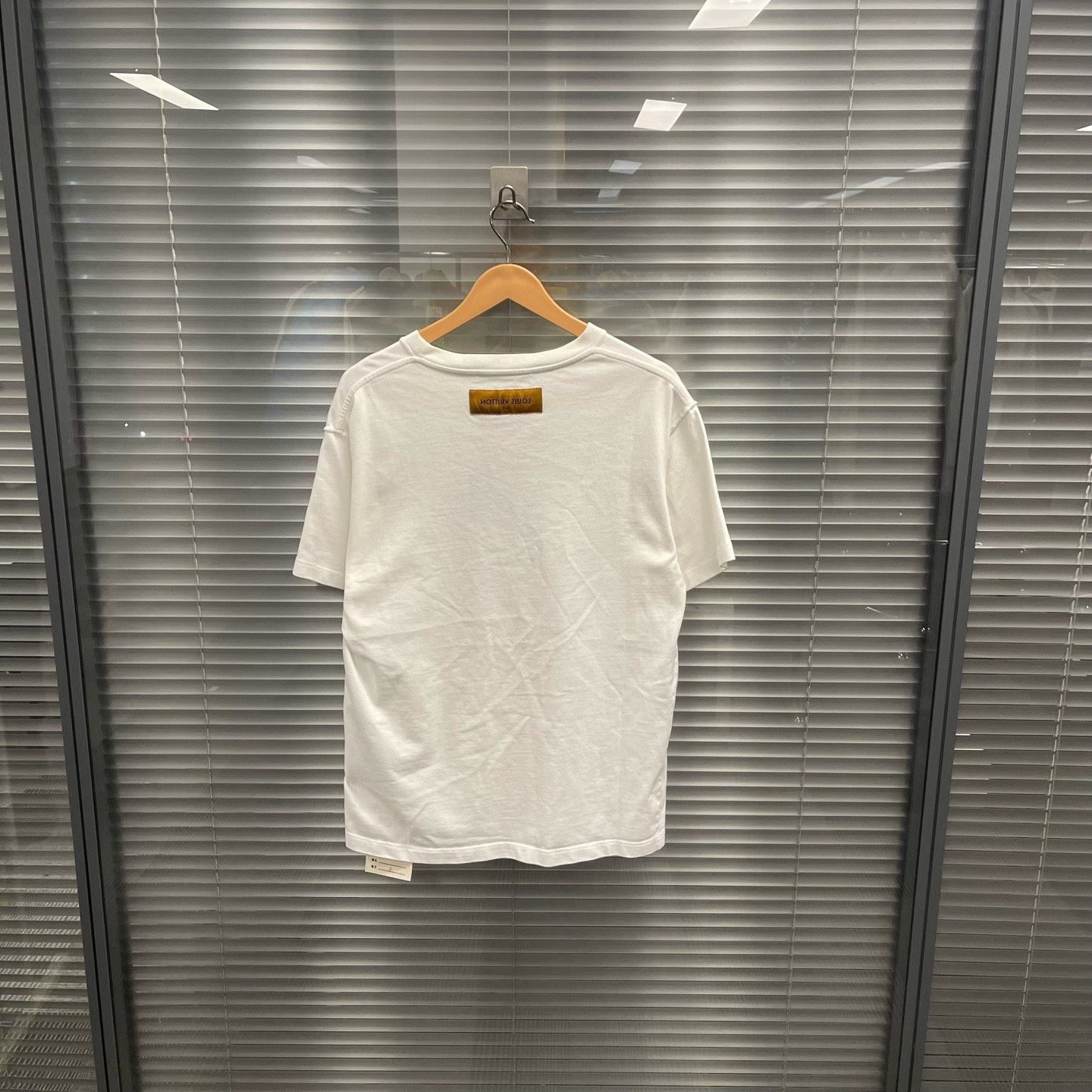 Louis Vuitton Louis Vuitton Embroidered Logo T-Shirt Size M Size US M / EU 48-50 / 2 - 3 Thumbnail