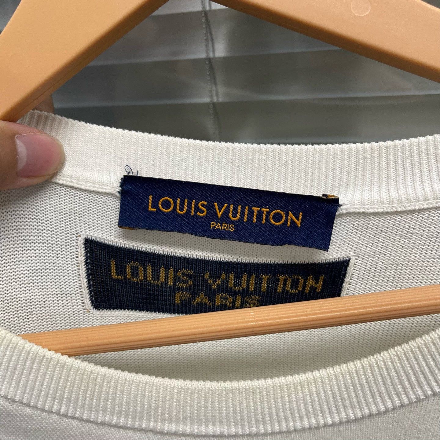 Louis Vuitton Louis Vuitton Back LV Logo End Goal T-Shirt XL Size US XL / EU 56 / 4 - 4 Thumbnail