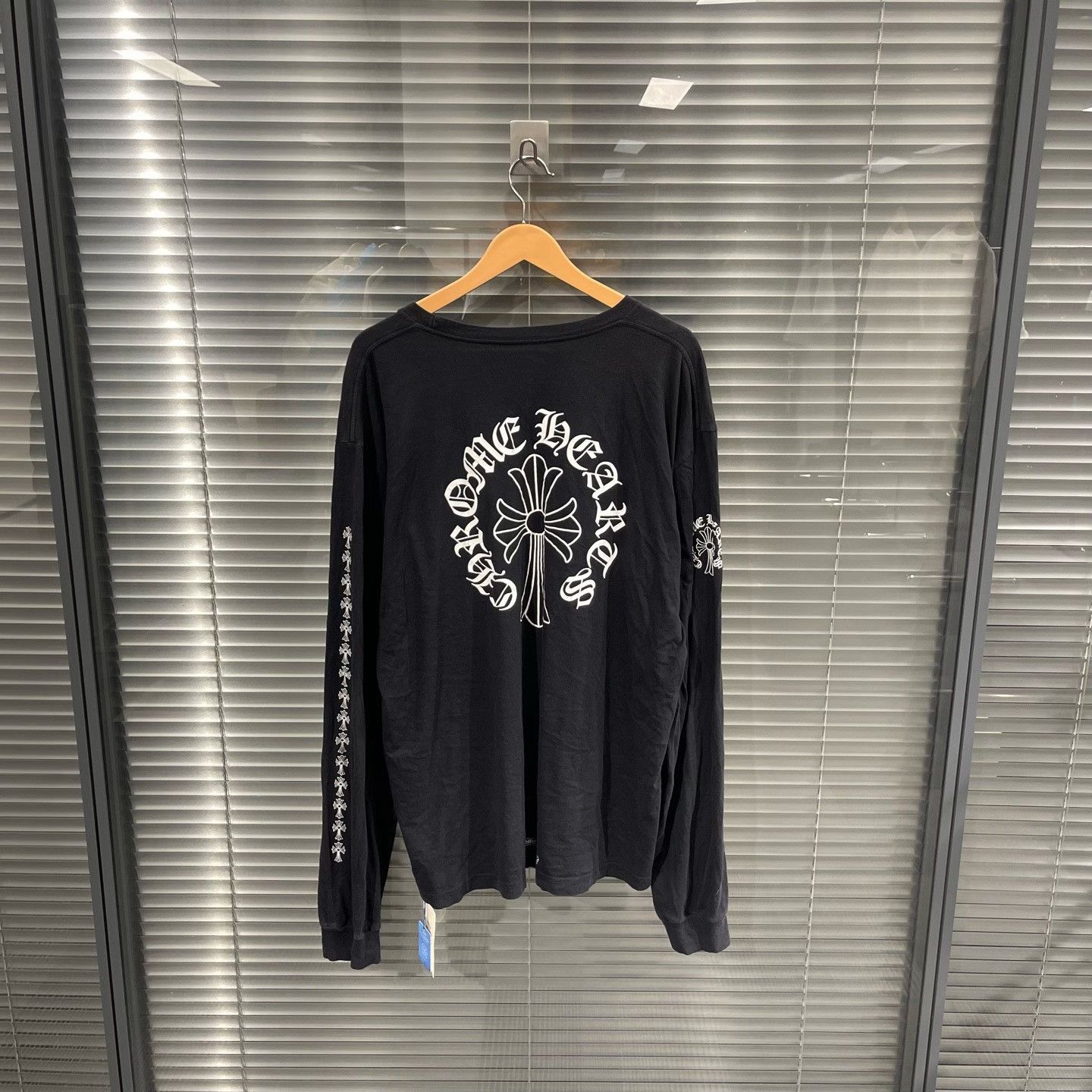 Chrome Hearts Chrome Hearts Horseshoe Logo Long Sleeve T-Shirt XXL Size US XXL / EU 58 / 5 - 2 Thumbnail