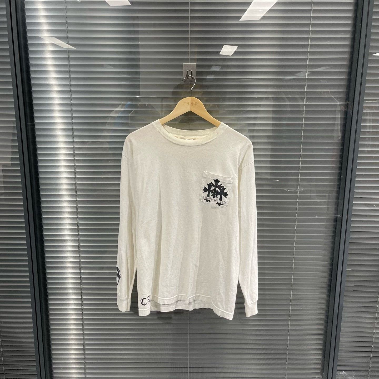 Chrome Hearts Chrome Hearts Multi Cross Graphic Long Sleeve Size M Size US M / EU 48-50 / 2 - 3 Thumbnail