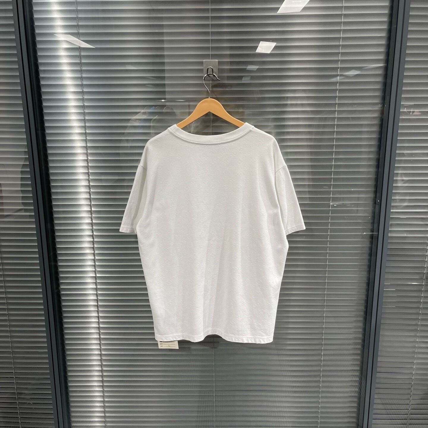 Louis Vuitton Louis Vuitton Monogram Pocket T-Shirt XL Size US XL / EU 56 / 4 - 3 Thumbnail