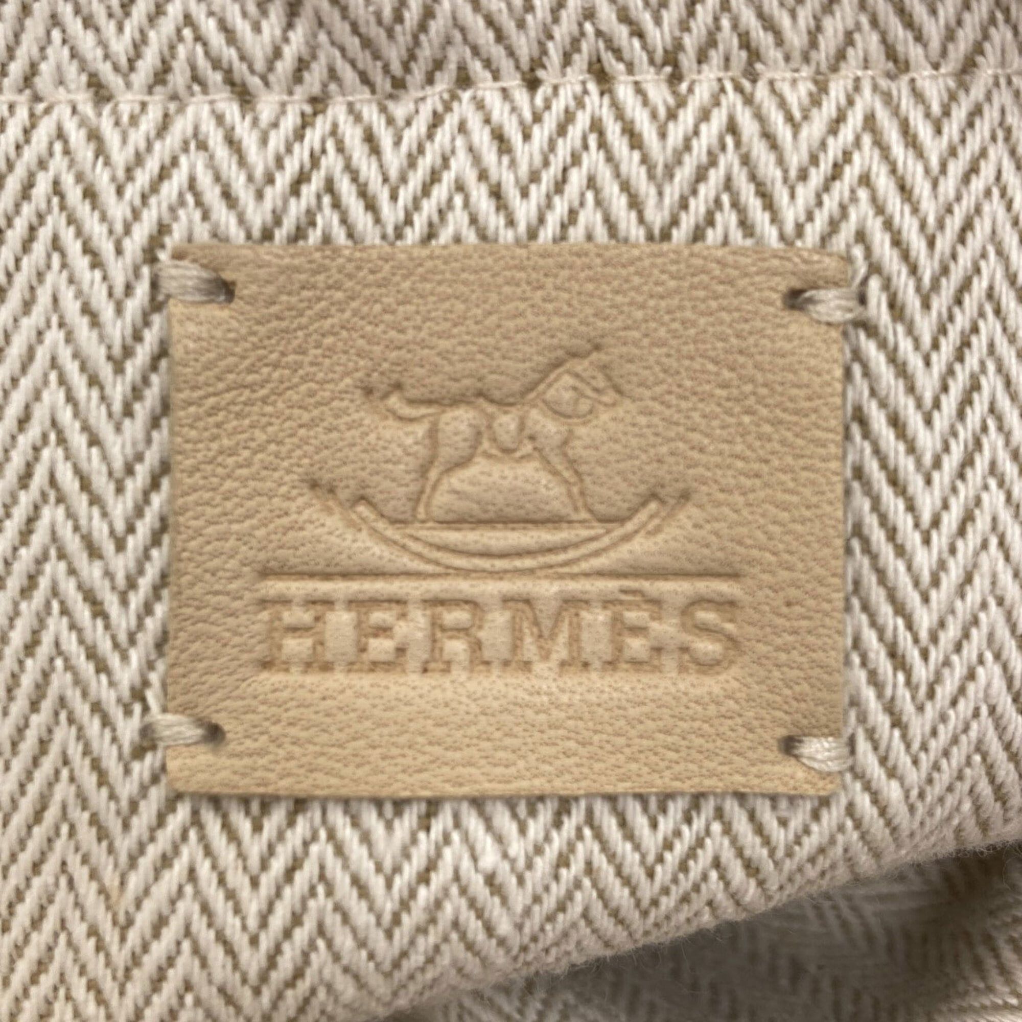 Hermes Hermes Tipi Shoulder Bag, Canvas, Women's Size ONE SIZE - 6 Thumbnail