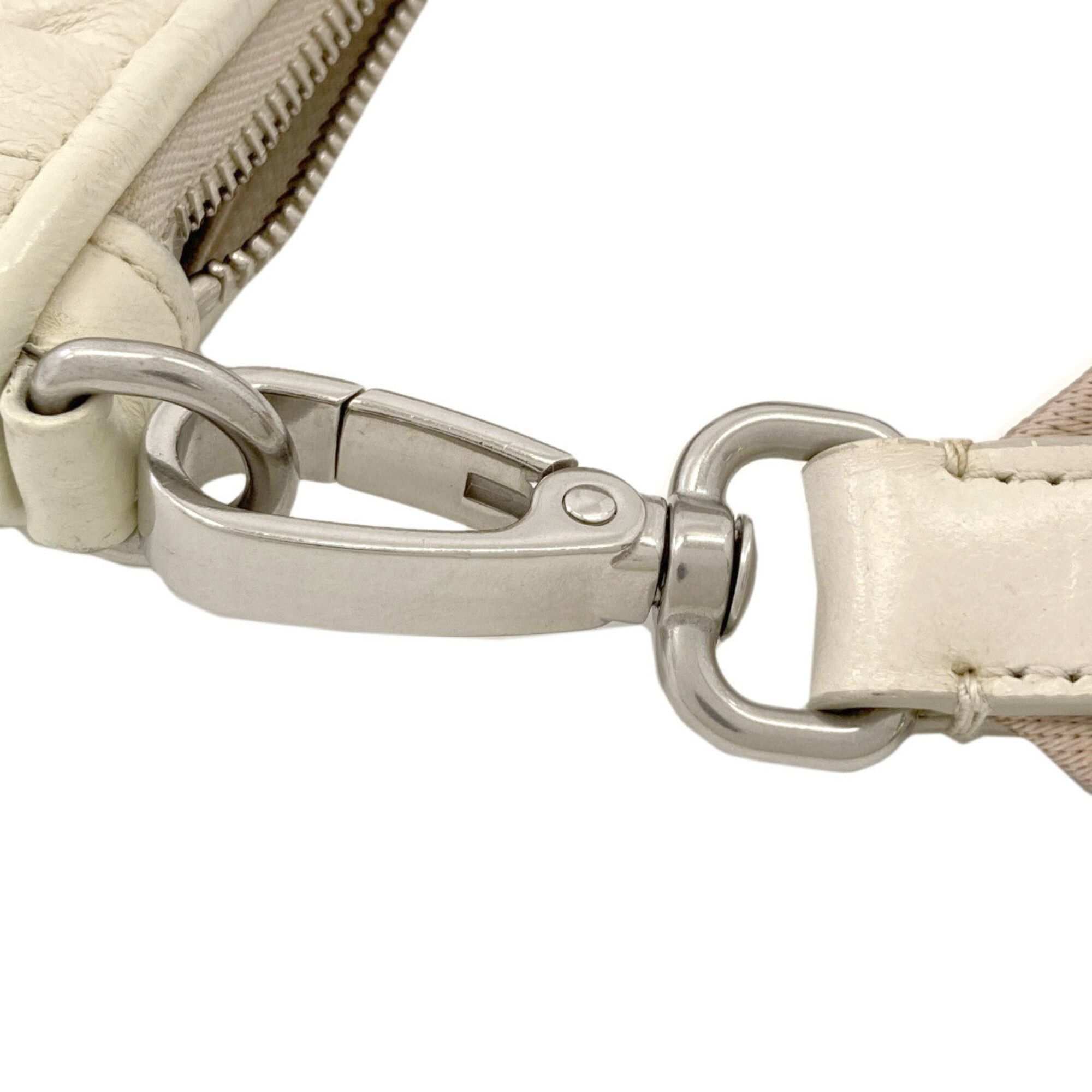 Miu Miu Miu Miu Miu Matelassé Shoulder Bag, Calfskin, Women's MIUMIU Size ONE SIZE - 18 Thumbnail