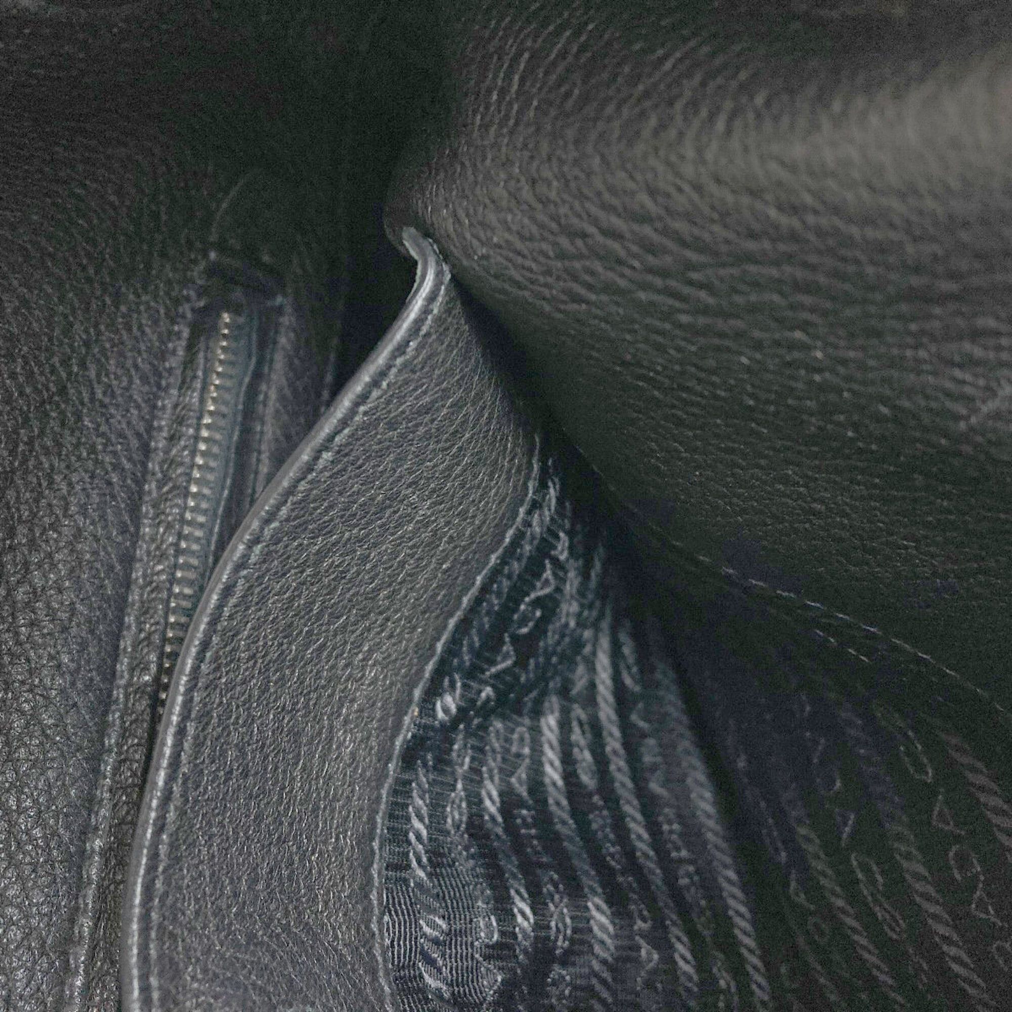 Prada Prada Hobo One-Shoulder Shoulder Bag, Calfskin, Women's PRADA Size ONE SIZE - 9 Thumbnail