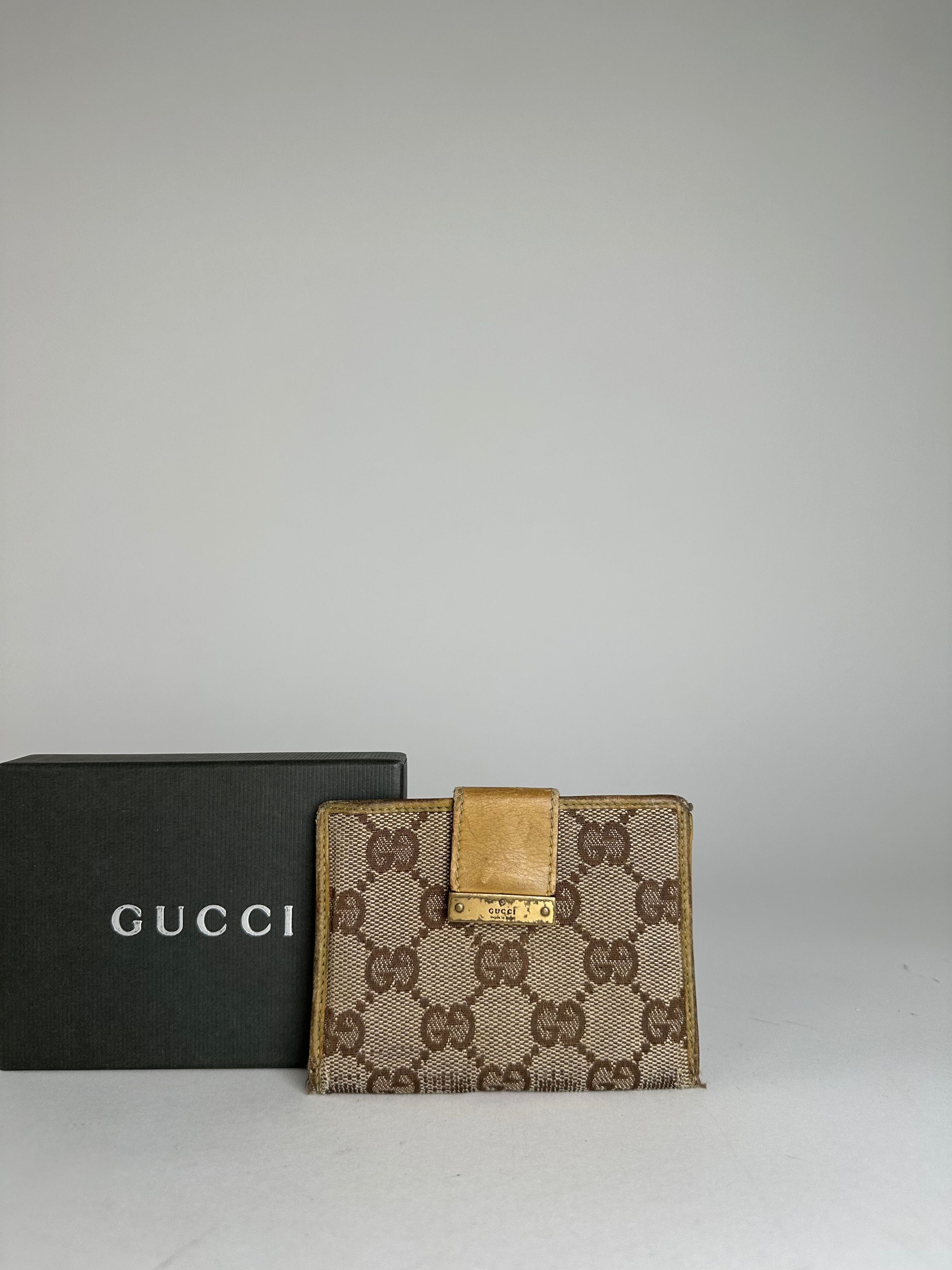 Gucci Vintage Monogram Leather Card Holder Beige Brown Size ONE SIZE - 7 Thumbnail