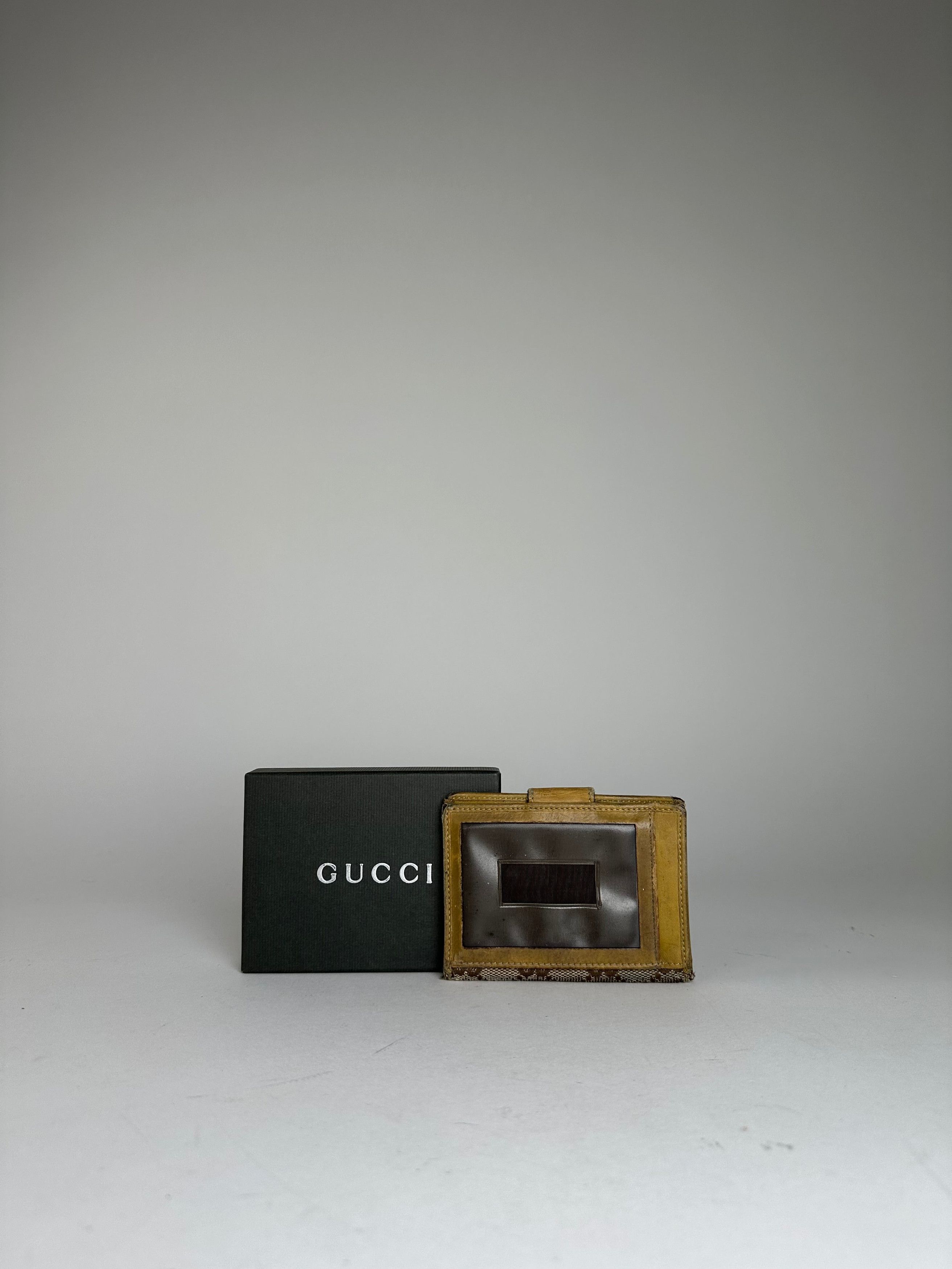 Gucci Vintage Monogram Leather Card Holder Beige Brown Size ONE SIZE - 2 Thumbnail
