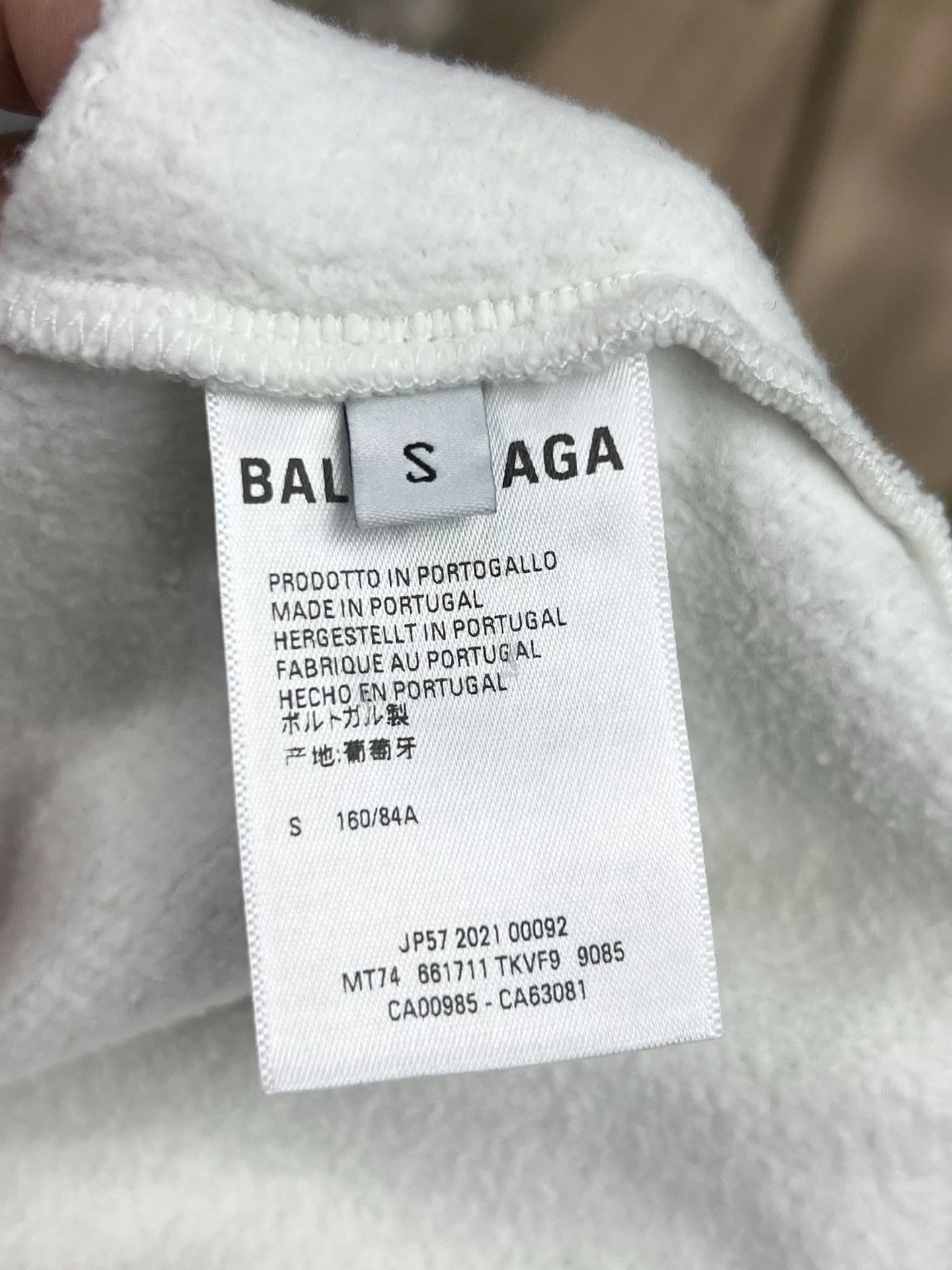 Balenciaga Balenciaga Retro Printed White Hoodie s Men Size US S / EU 44-46 / 1 - 8 Thumbnail