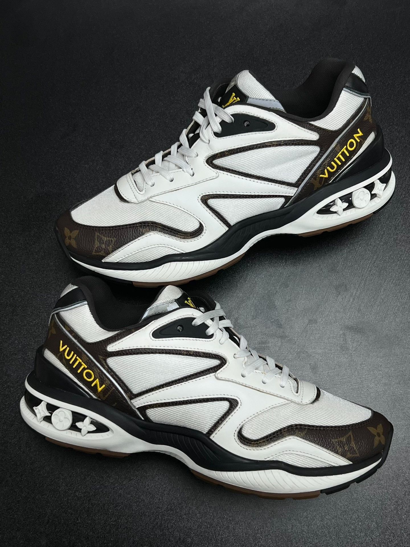 Louis Vuitton Louis Vuitton Running Brown Lowtop Sneakers 5 Men Size US 5 / EU 37 - 5 Thumbnail