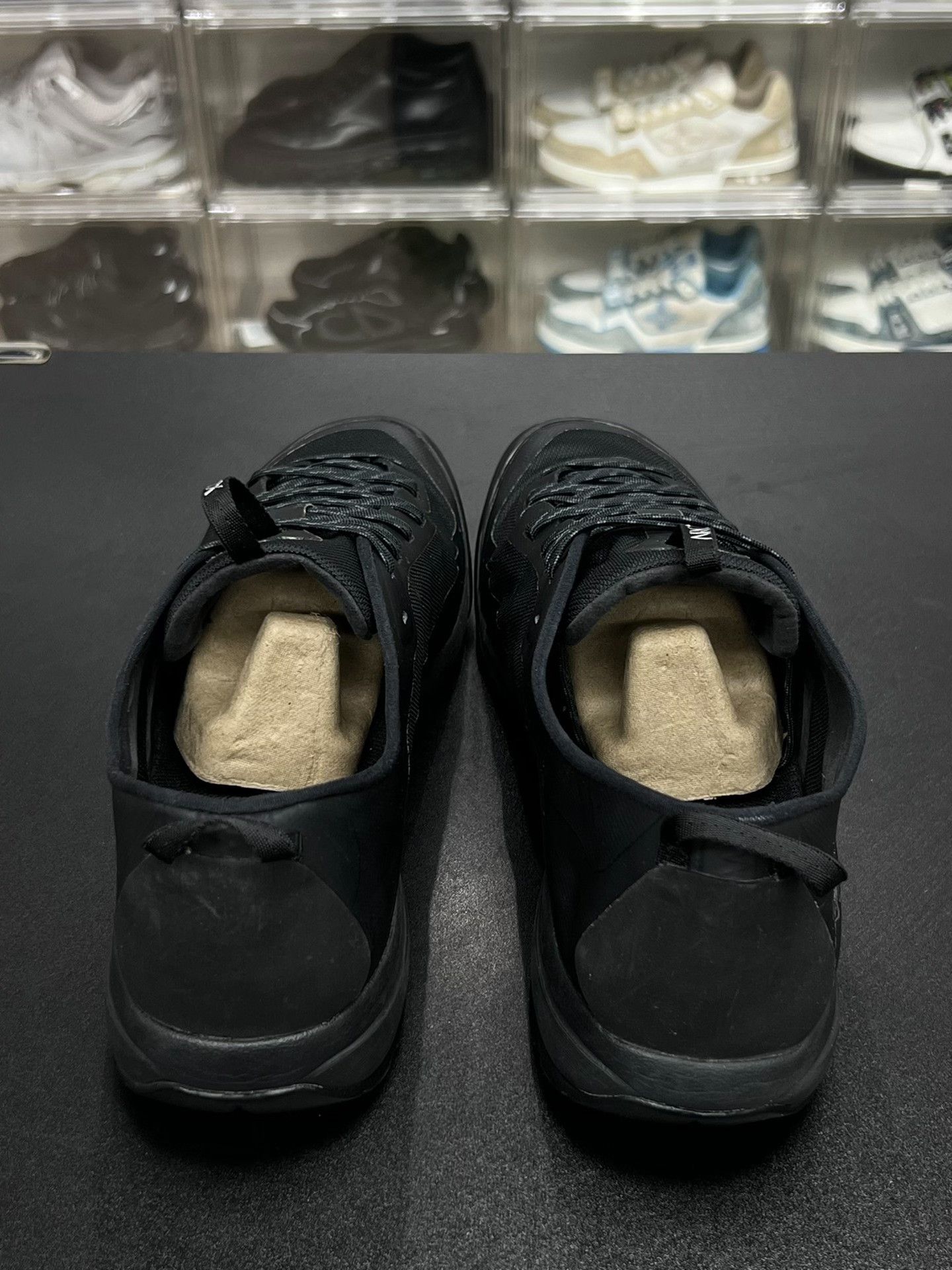 Arc'teryx Arc'teryx Black Lowtop Sneakers 9.5 Men Size US 9.5 / EU 42-43 - 6 Thumbnail