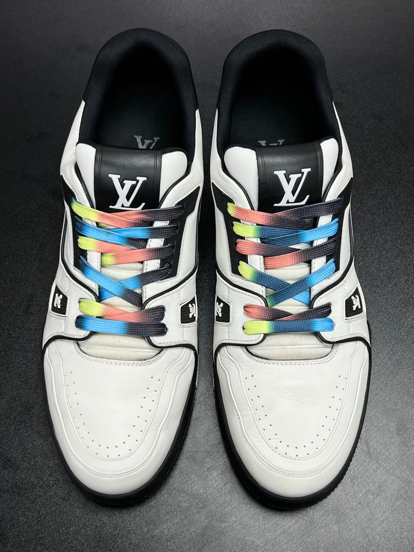 Louis Vuitton Louis Vuitton Training White Lowtop Sneakers 10 Men Size US 10 / EU 43 - 3 Thumbnail