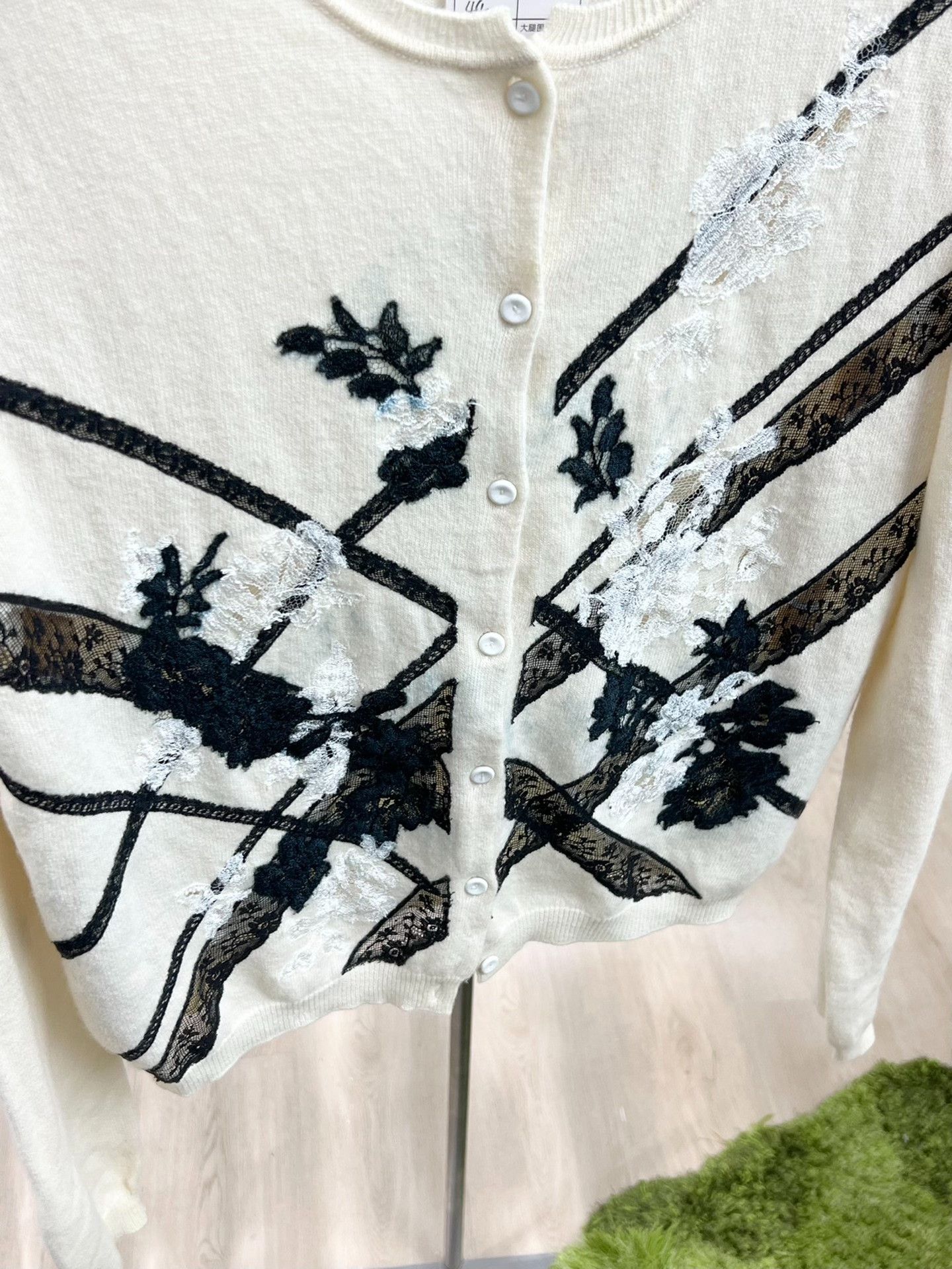 Valentino Valentino Knit Embroidered Sweater m Men Size US M / EU 48-50 / 2 - 3 Thumbnail