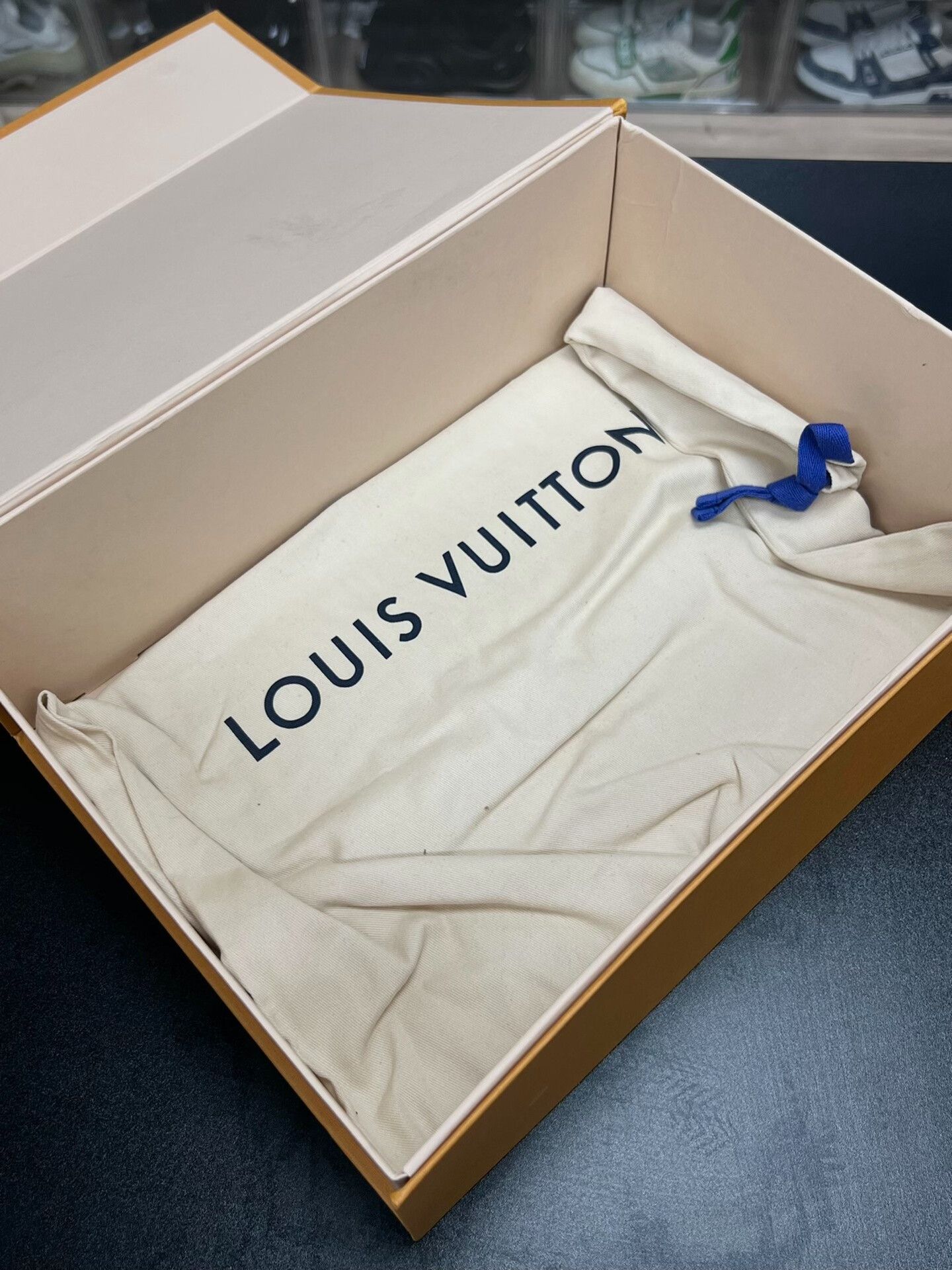Louis Vuitton Louis Vuitton Training Denim Black Lowtop Sneakers 10.5 Men Size US 10.5 / EU 43-44 - 9 Thumbnail