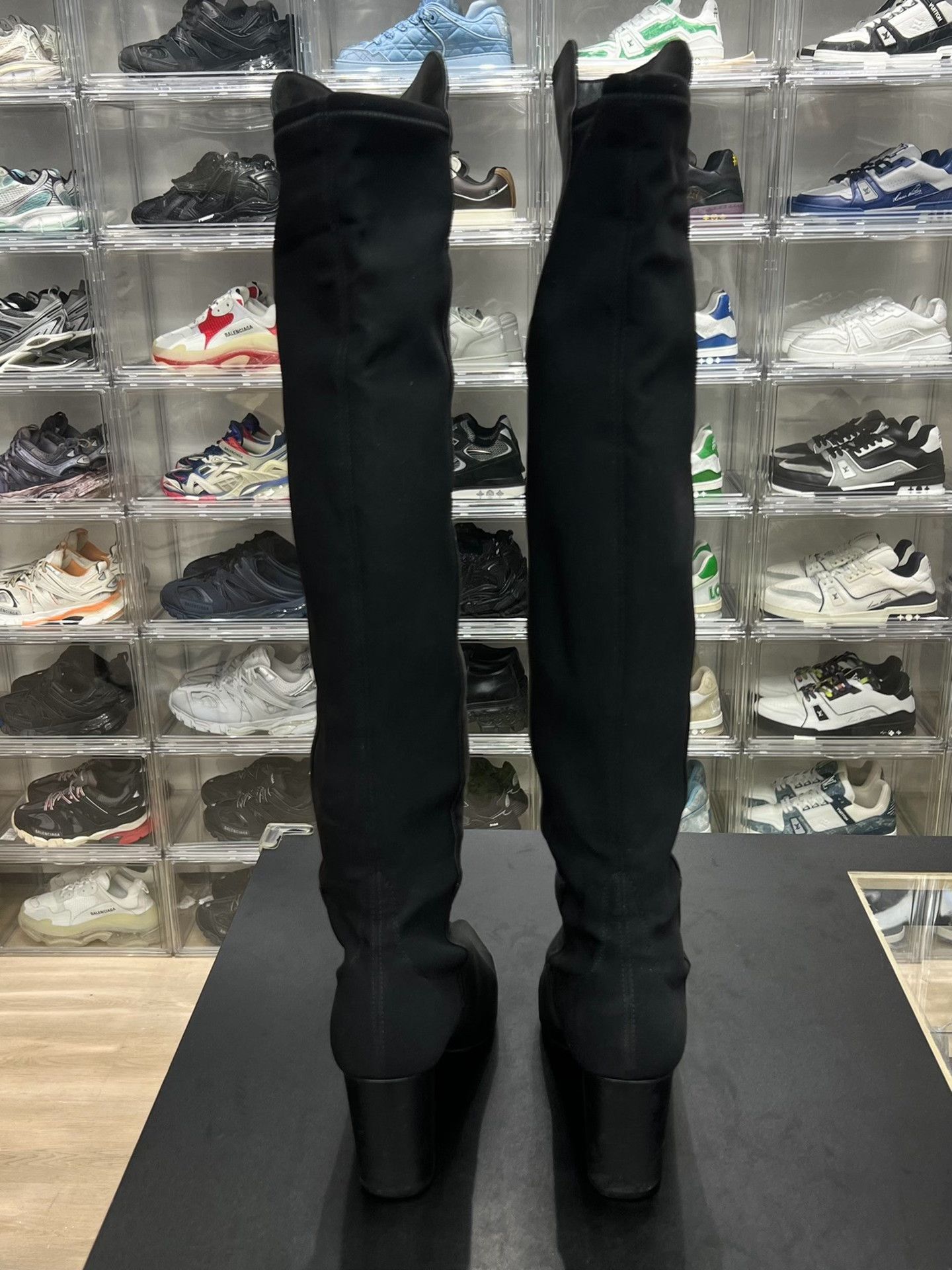 Stuart Weitzman Stuart Weitzman Black Boots us_6-5 Women Size US 6.5 / IT 36.5 - 3 Thumbnail