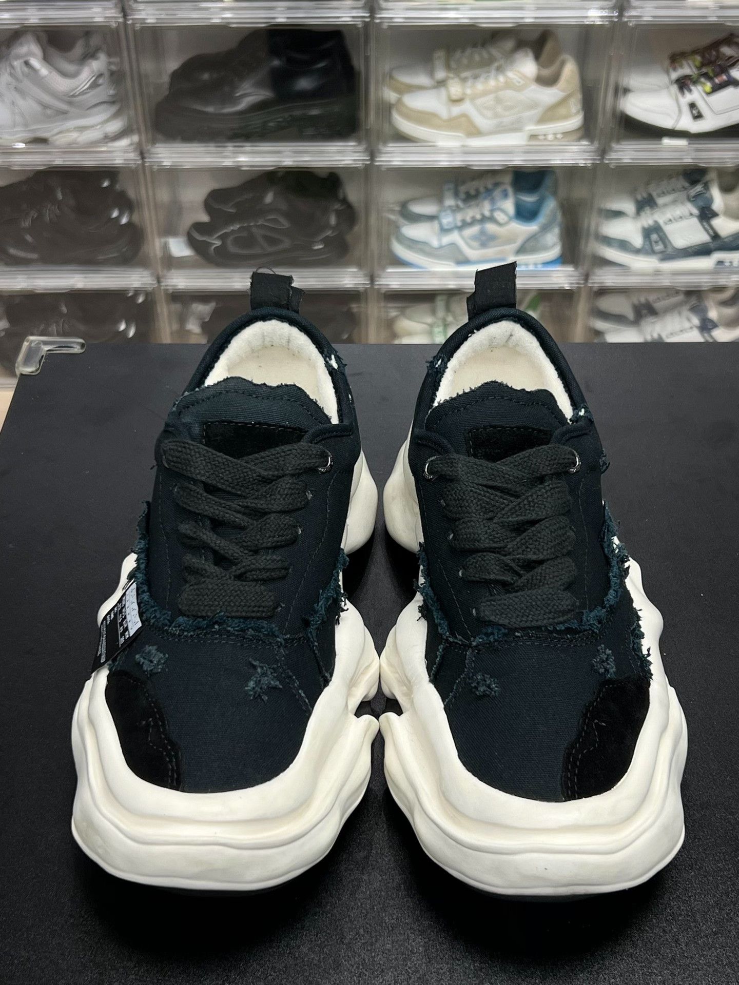 Yohji Yamamoto Yohji Yamamoto Lowtop Sneakers 10 Men Size US 10 / EU 43 - 2 Thumbnail