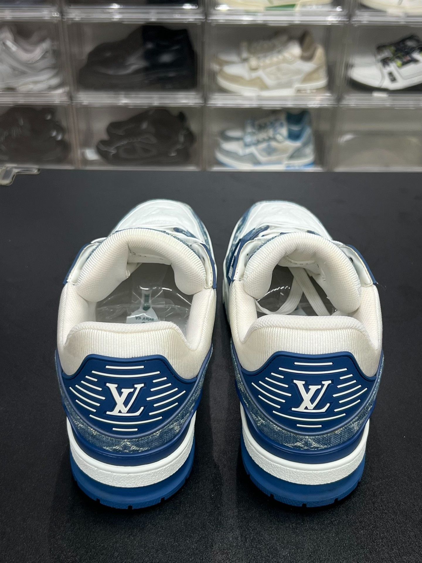 Louis Vuitton Louis Vuitton Training Denim Blue Lowtop Sneakers 9 Men Size US 9 / EU 42 - 7 Thumbnail