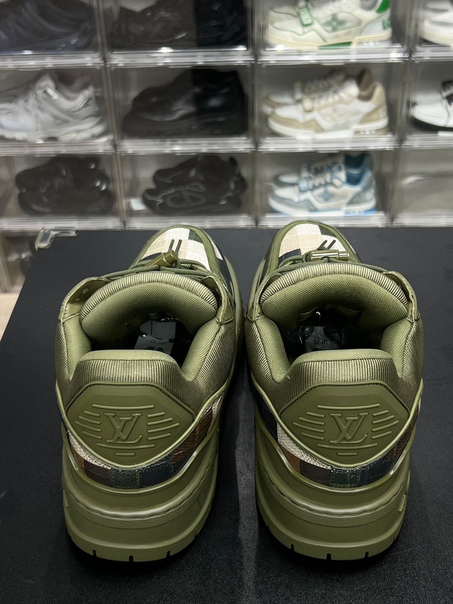 Louis Vuitton Louis Vuitton Training Camo Green Lowtop Sneakers 10 Men Size US 10 / EU 43 - 7 Thumbnail