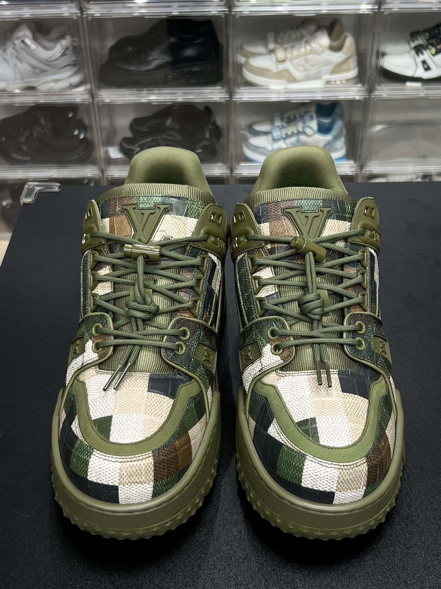 Louis Vuitton Louis Vuitton Training Camo Green Lowtop Sneakers 10 Men Size US 10 / EU 43 - 2 Thumbnail