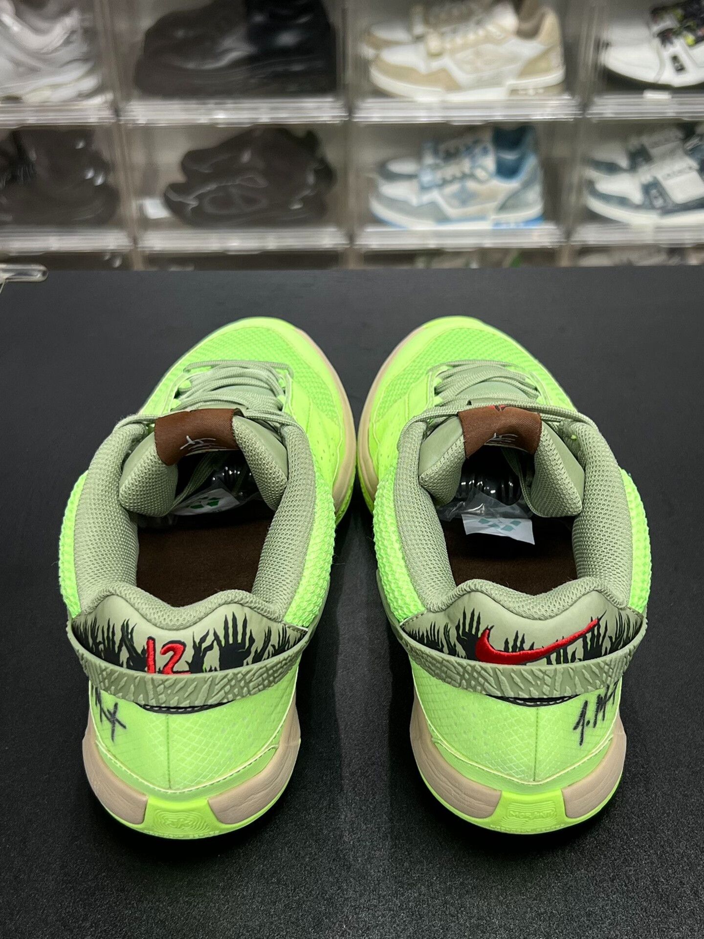 Nike Nike Green Lowtop Sneakers 10 Men Size US 10 / EU 43 - 7 Thumbnail