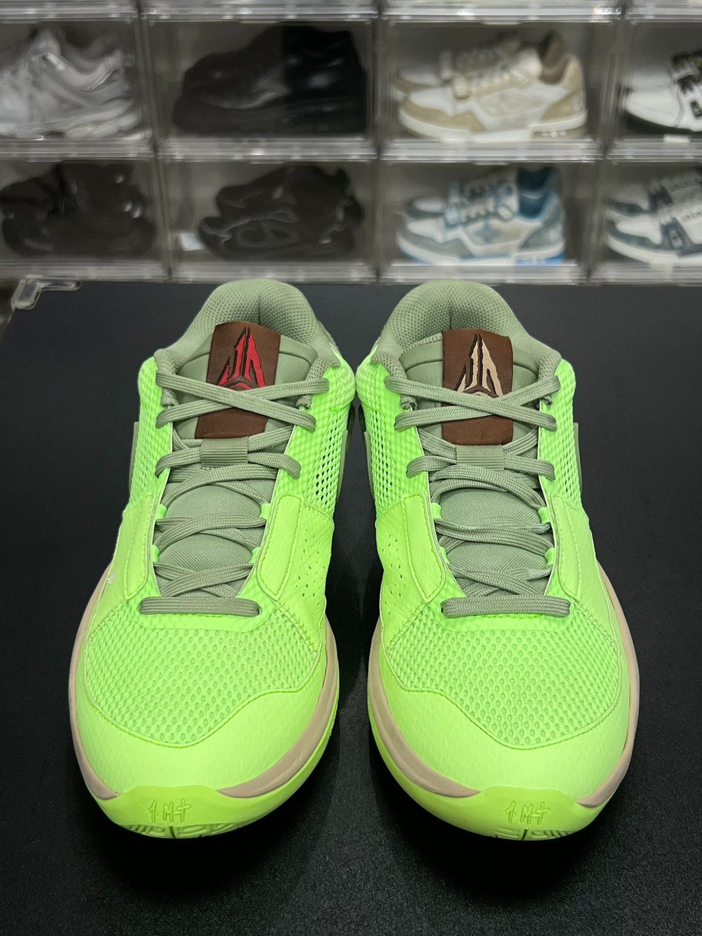 Nike Nike Green Lowtop Sneakers 10 Men Size US 10 / EU 43 - 2 Thumbnail
