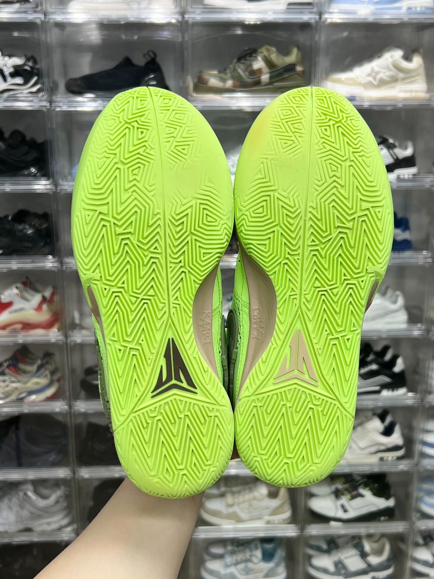 Nike Nike Green Lowtop Sneakers 10 Men Size US 10 / EU 43 - 8 Thumbnail