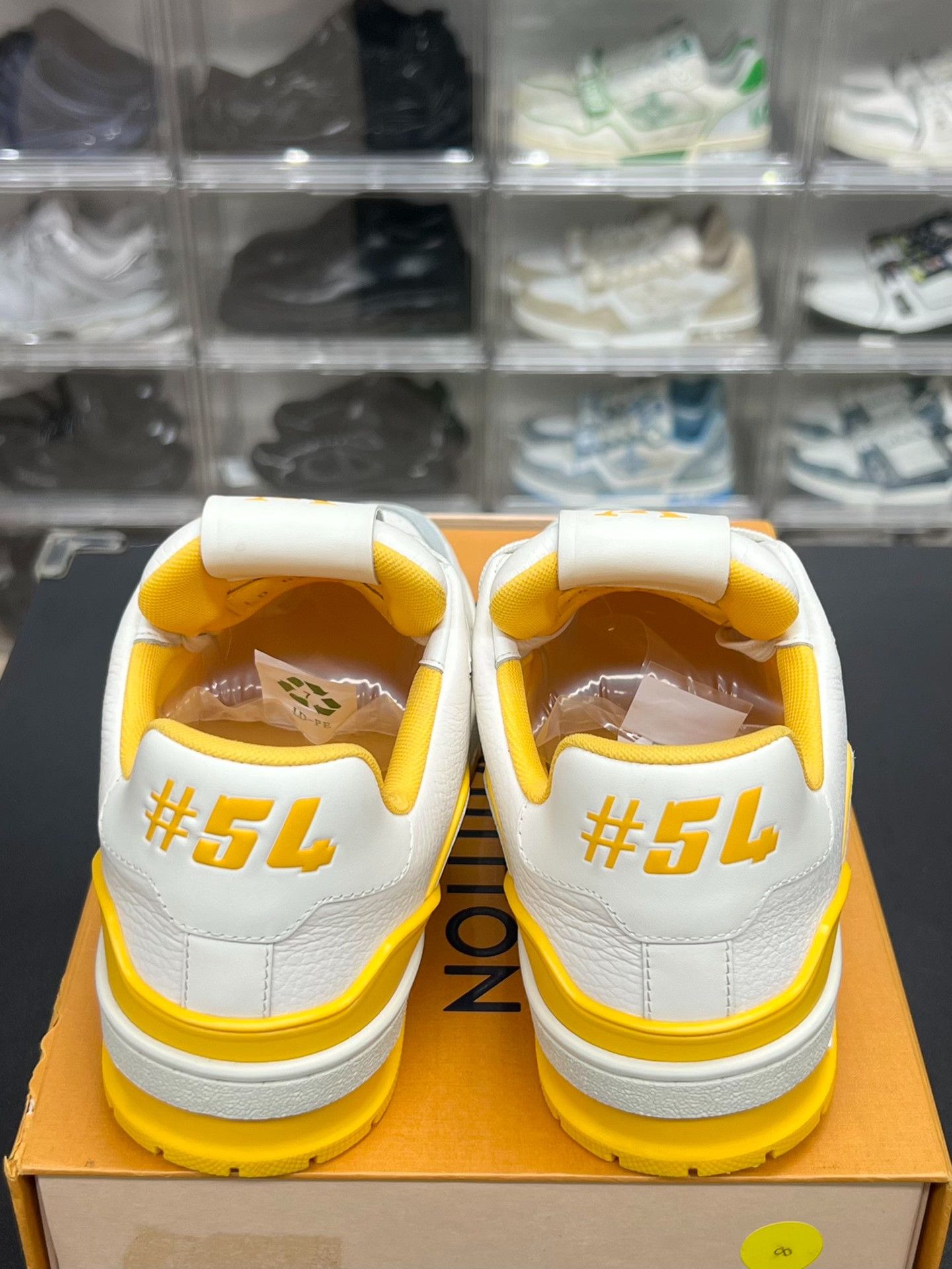 Louis Vuitton Louis Vuitton Training Yellow Lowtop Sneakers us_6-5 Women Size US 6.5 / IT 36.5 - 7 Thumbnail