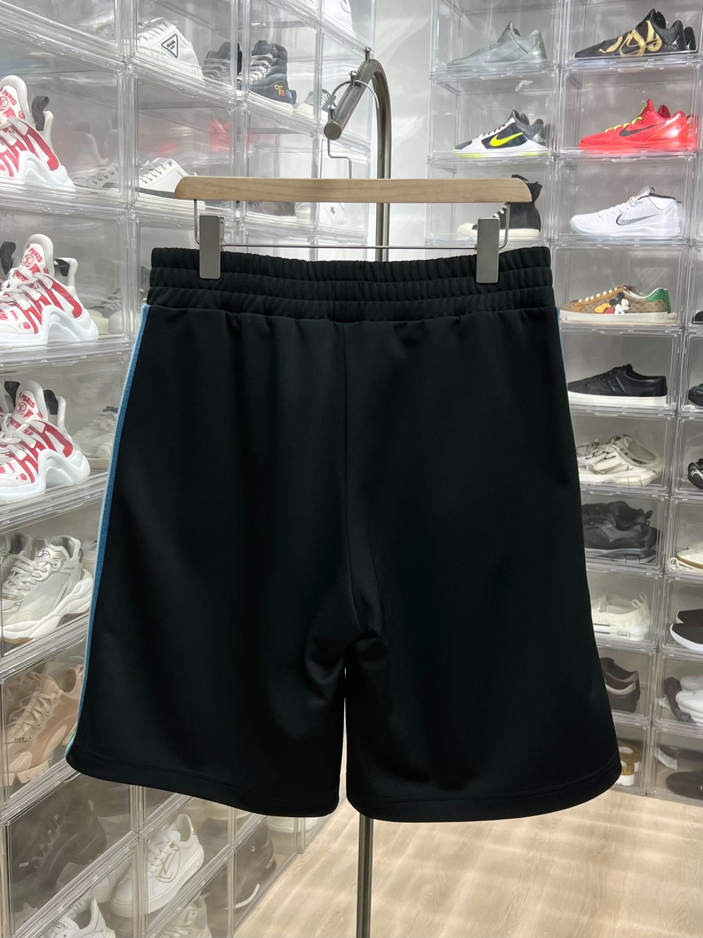 Palm Angels Palm Angels Rainbow Multi Shorts 32 Men Size US 32 / EU 48 - 4 Thumbnail