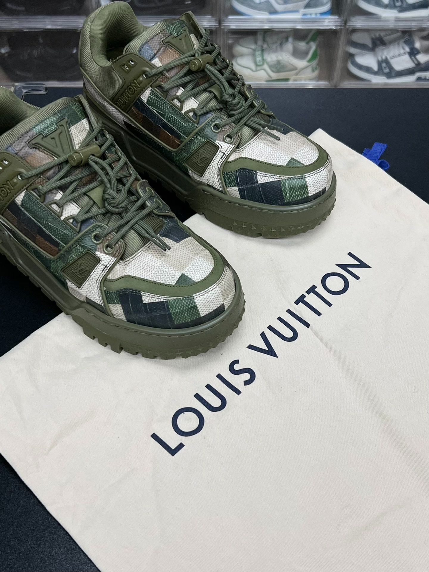 Louis Vuitton Louis Vuitton Training Camo Green Lowtop Sneakers 6 Men Size US 6 / EU 39 - 9 Thumbnail