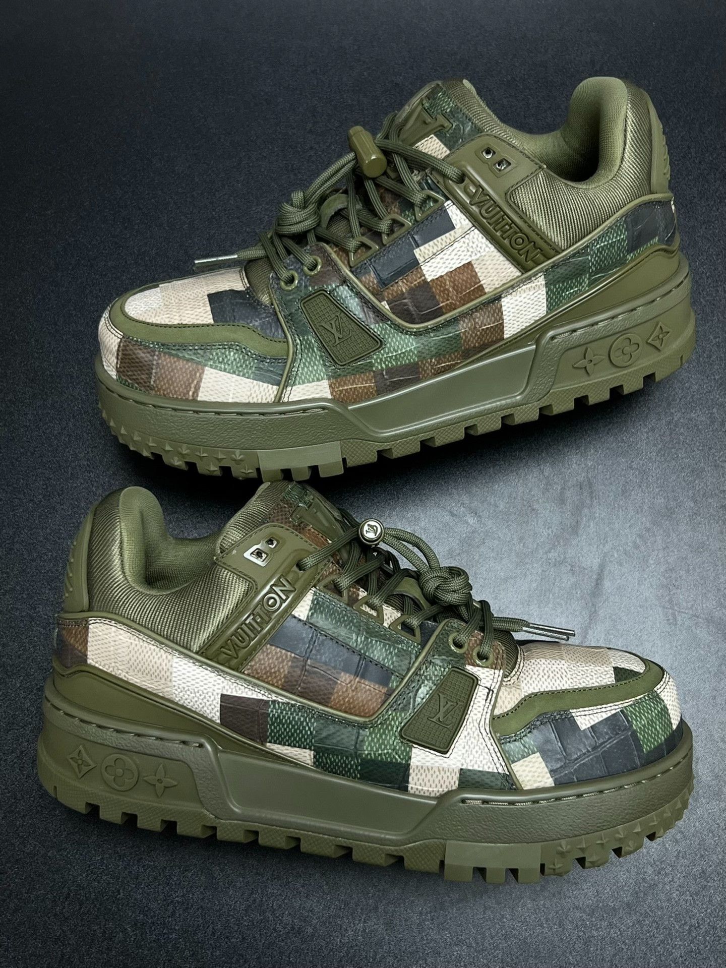 Louis Vuitton Louis Vuitton Training Camo Green Lowtop Sneakers 6 Men Size US 6 / EU 39 - 5 Thumbnail