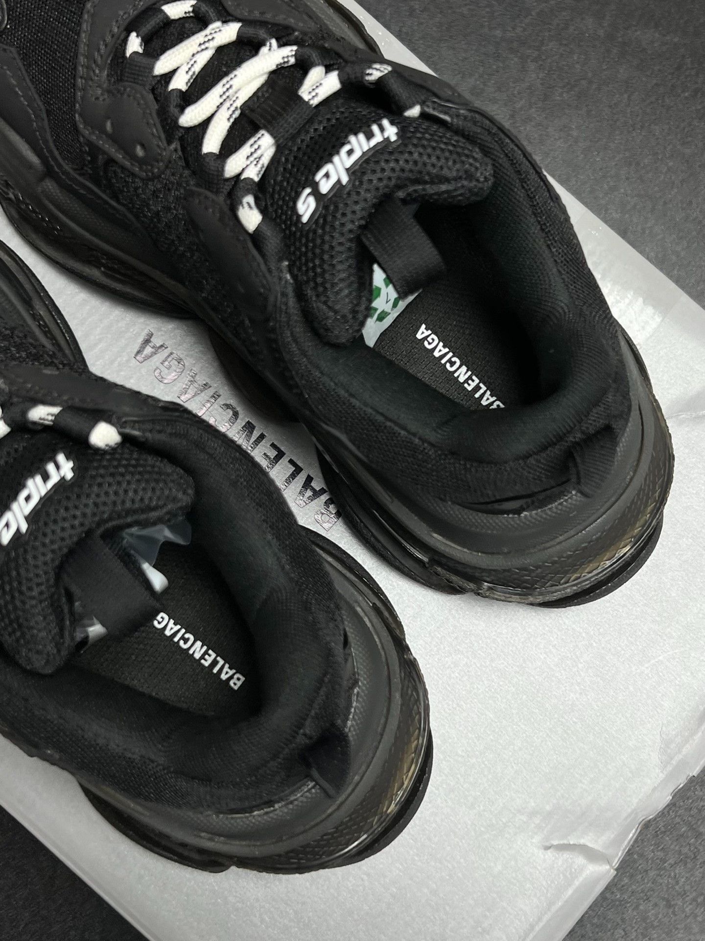 Balenciaga Balenciaga Black Lowtop Sneakers us_6 Women Size US 6 / IT 36 - 4 Thumbnail