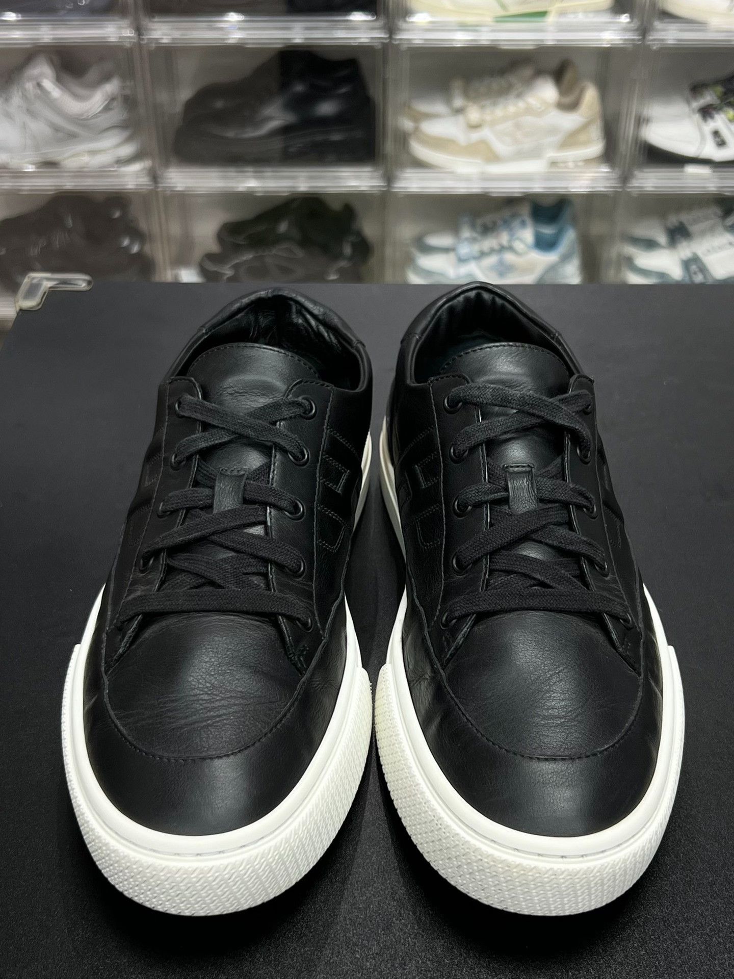 Hermes Hermes Black Lowtop Sneakers 10 Men Size US 10 / EU 43 - 2 Thumbnail