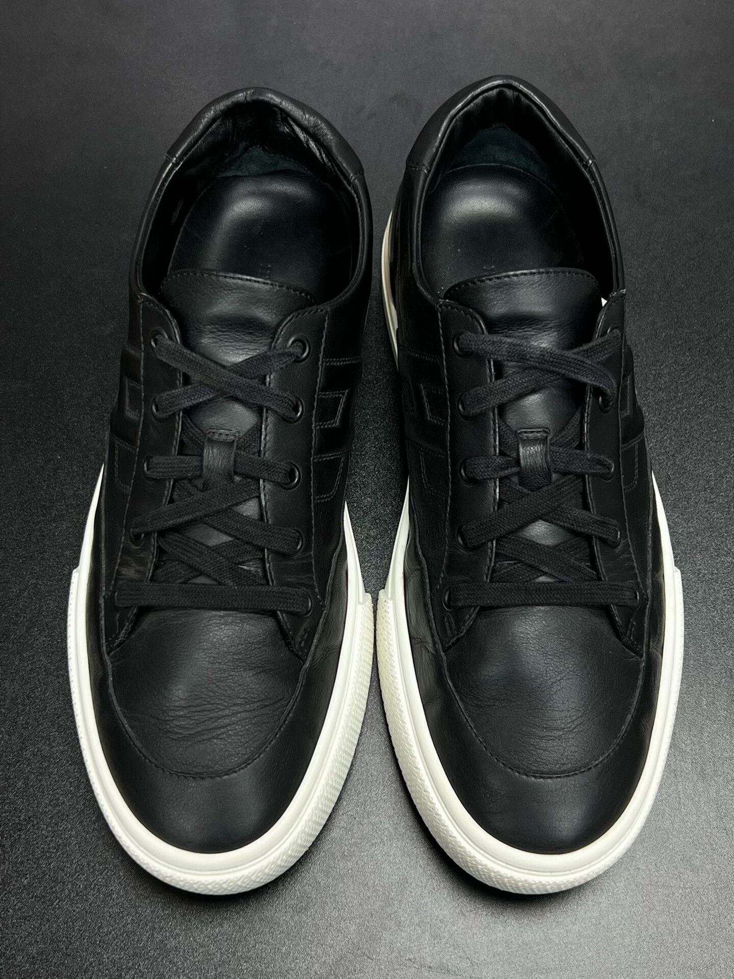 Hermes Hermes Black Lowtop Sneakers 10 Men Size US 10 / EU 43 - 3 Thumbnail